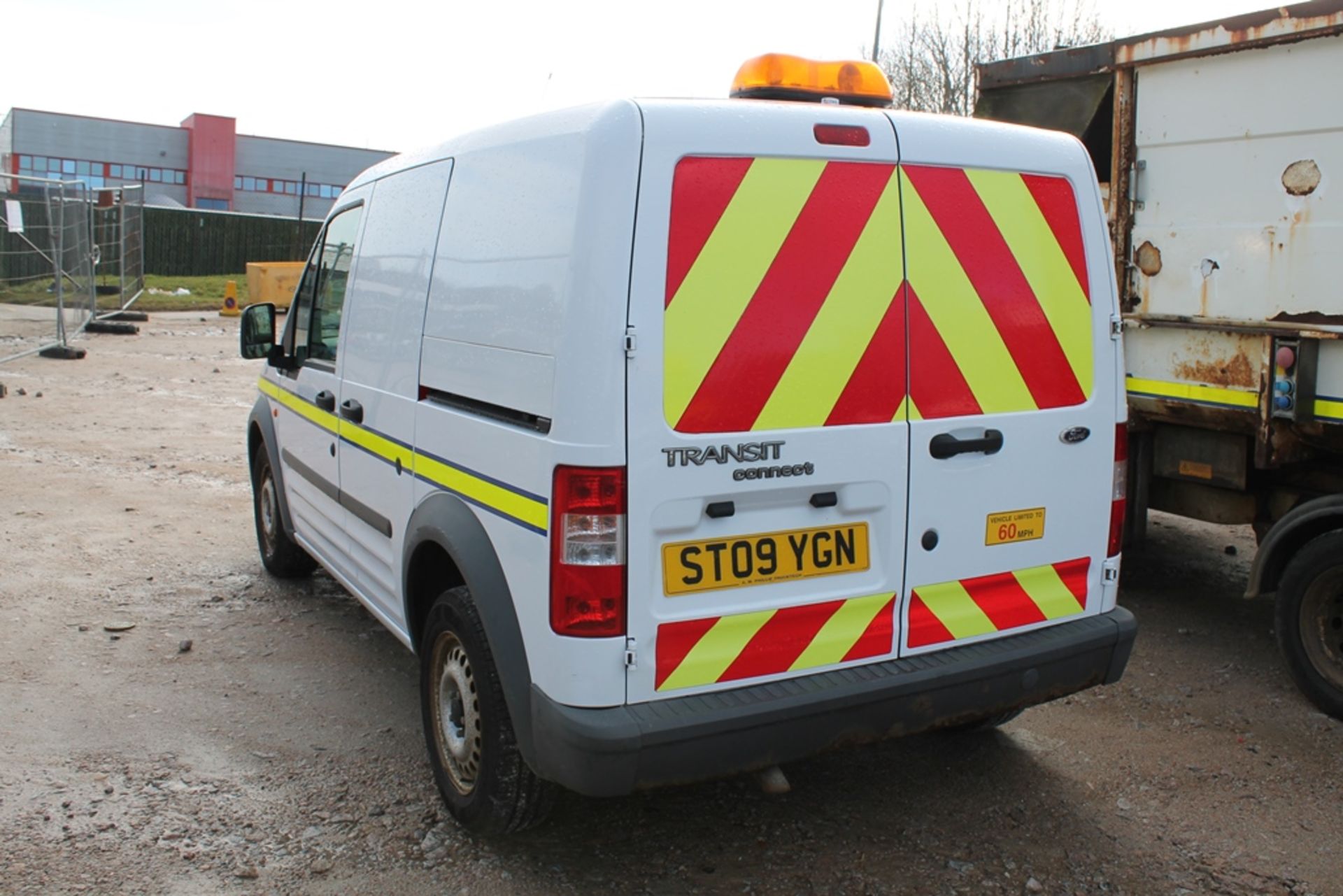 Ford Transit Conn T200 L90 - 1753cc 2 Door Van - Image 6 of 8