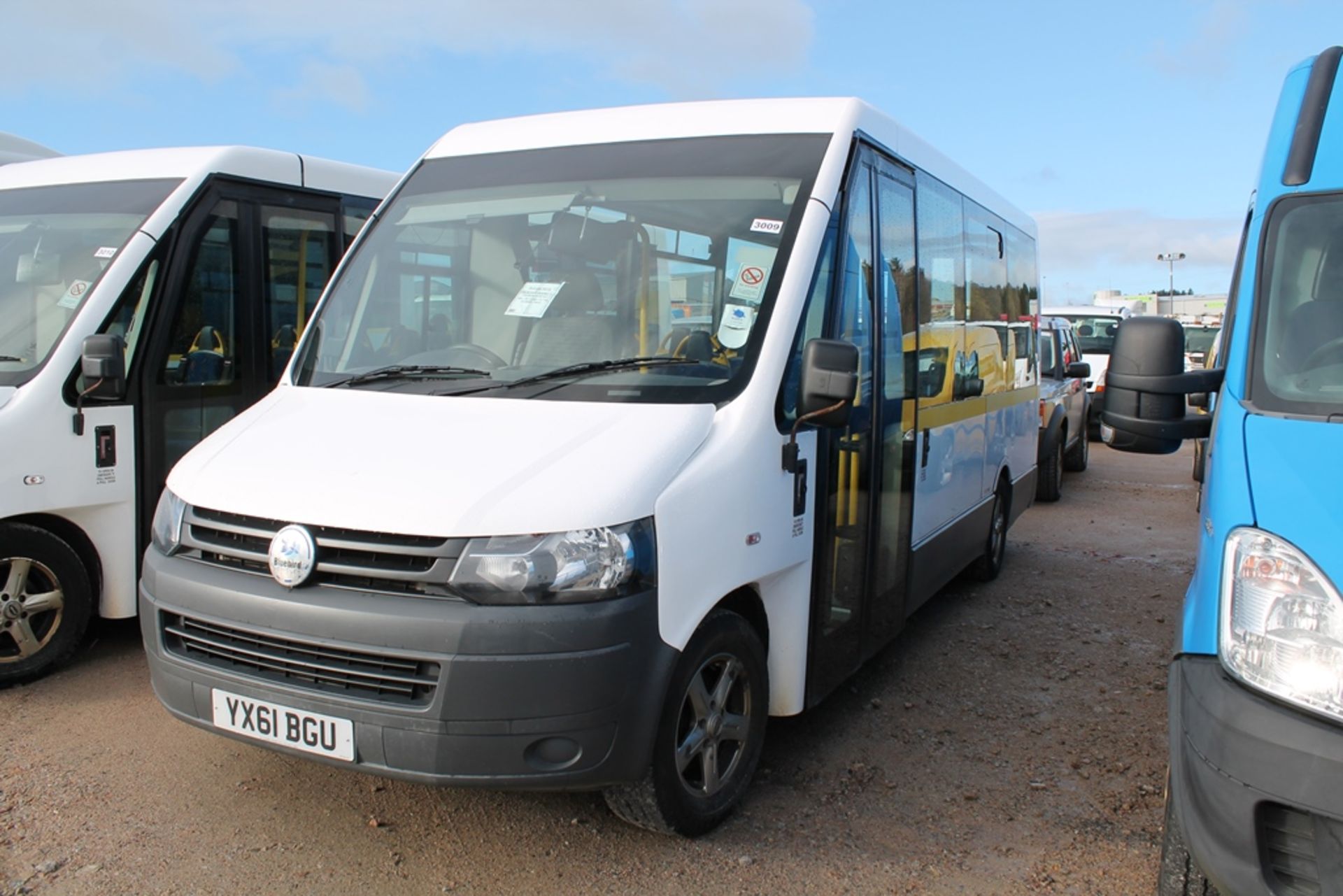 Volkswagen Bluebird - 1968cc 1 Door Minibus