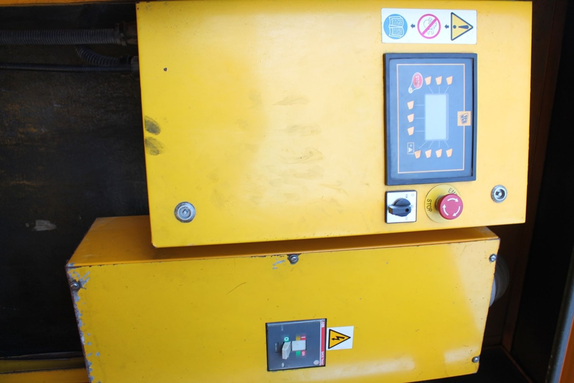 220 KVA JCB GENERATOR 103-022 - Image 3 of 12