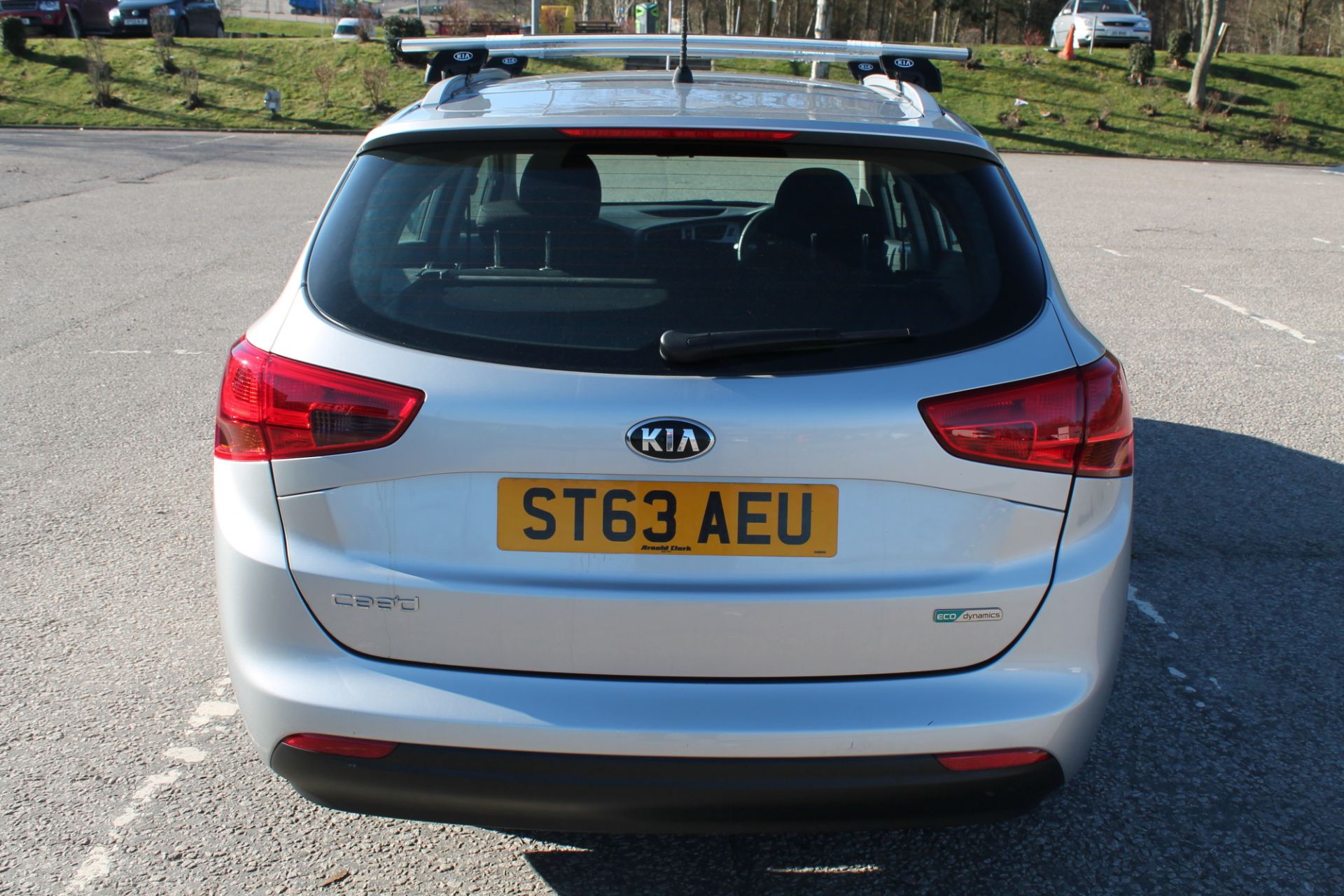 Kia Ceed 1 Ecodynamics Crdi - 1582cc 5 Door Estate - Image 10 of 16