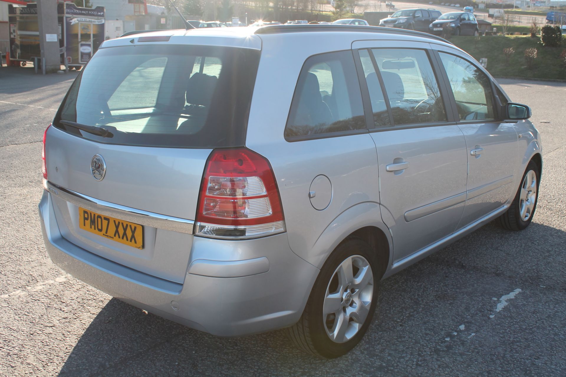 Vauxhall Zafira Exclusiv - 1598cc MPV - Image 5 of 15