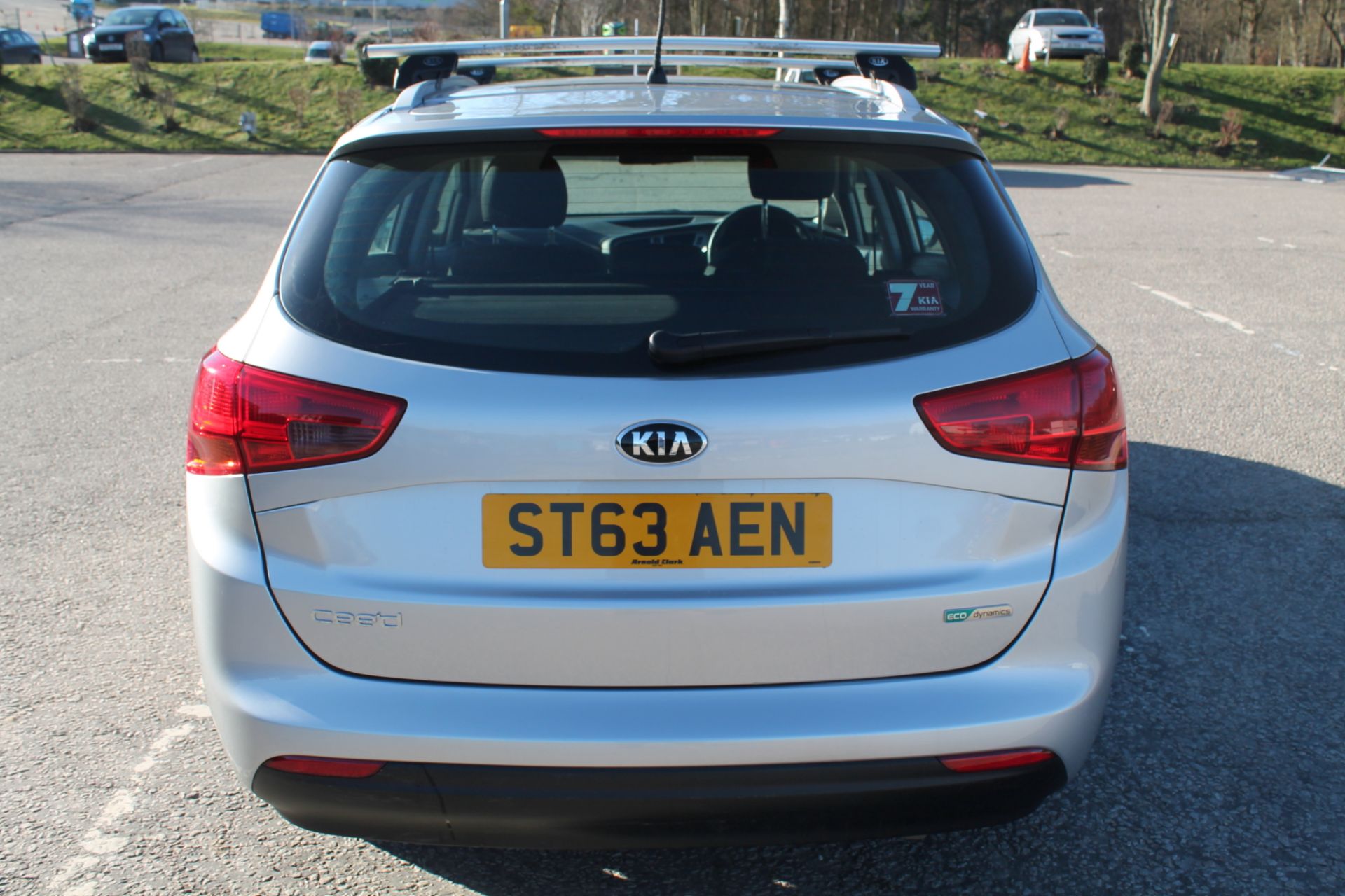 Kia Ceed 1 Ecodynamics Crdi - 1582cc 5 Door Estate - Image 15 of 21