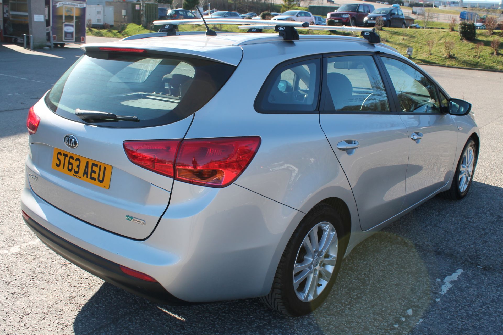 Kia Ceed 1 Ecodynamics Crdi - 1582cc 5 Door Estate - Image 12 of 16