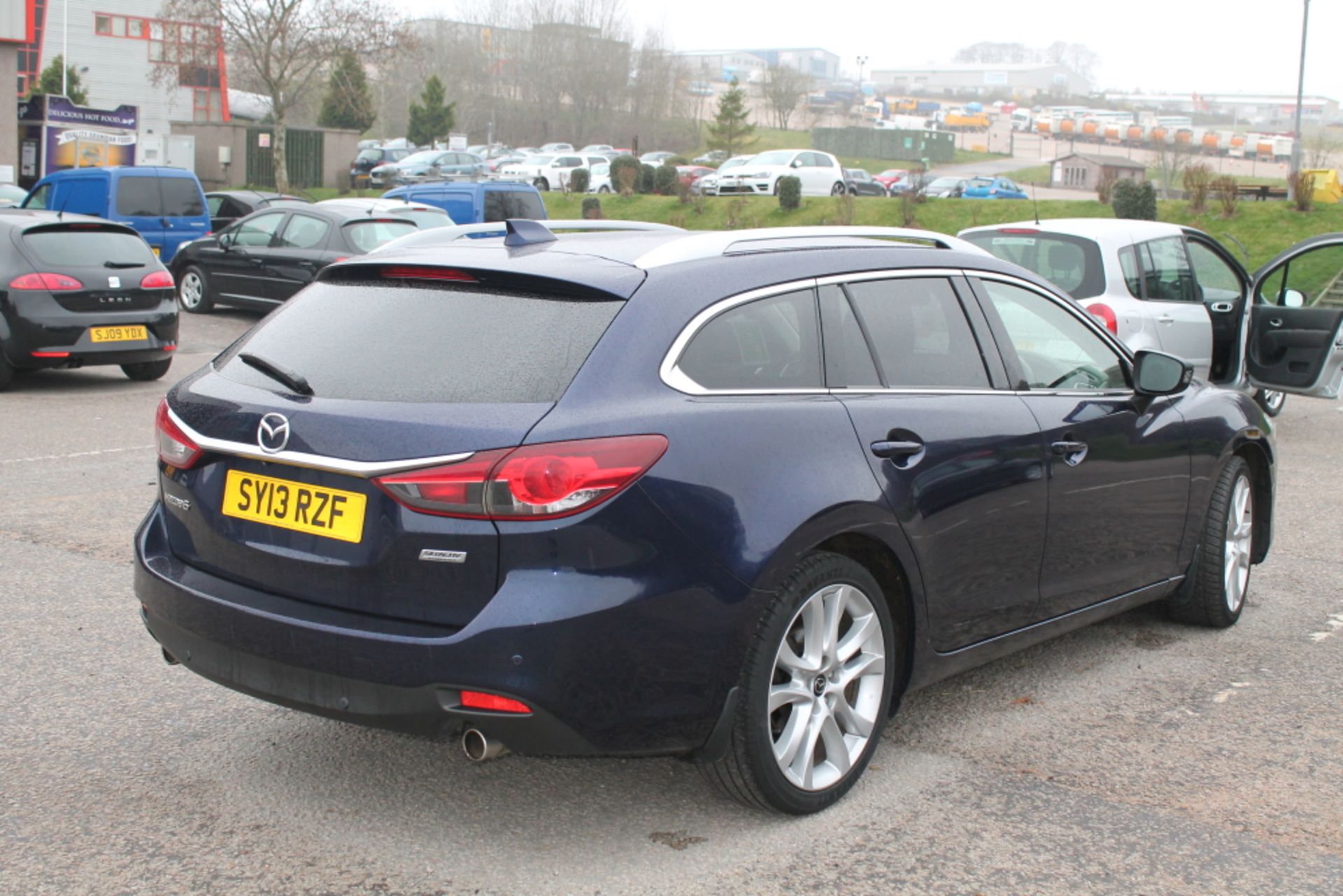 Mazda 6 Sport D - 2191cc 5 Door Estate - Image 4 of 10