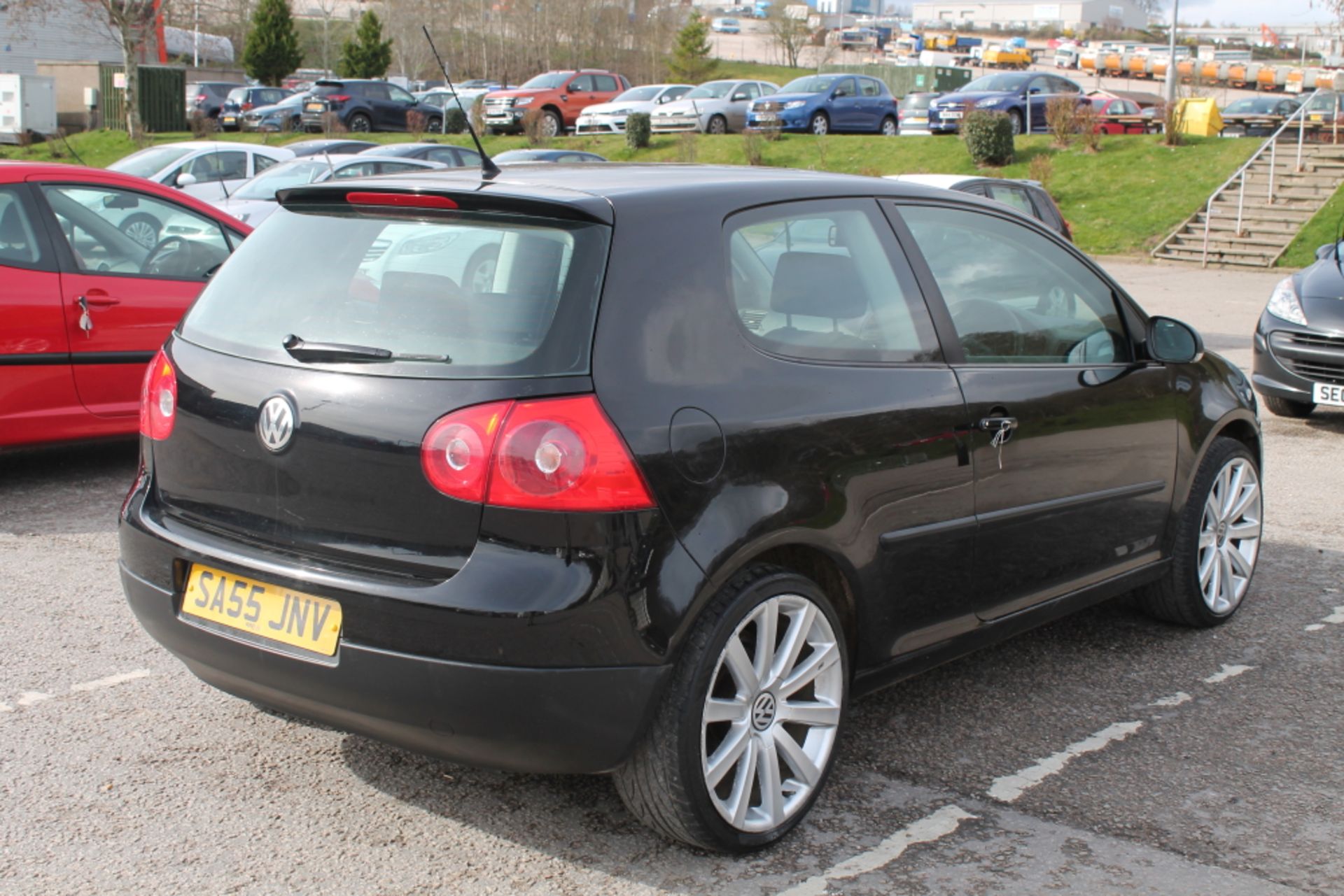 Volkswagen Golf S - 1390cc 3 Door - Image 4 of 10