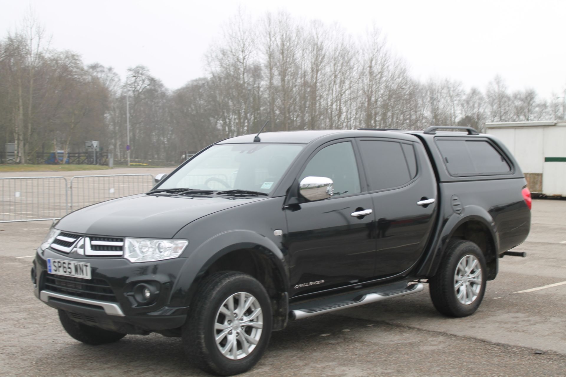 Mitsubishi L200 Challenger Lb Dcb Di - 2477cc 4 Door Pickup - Bild 2 aus 8