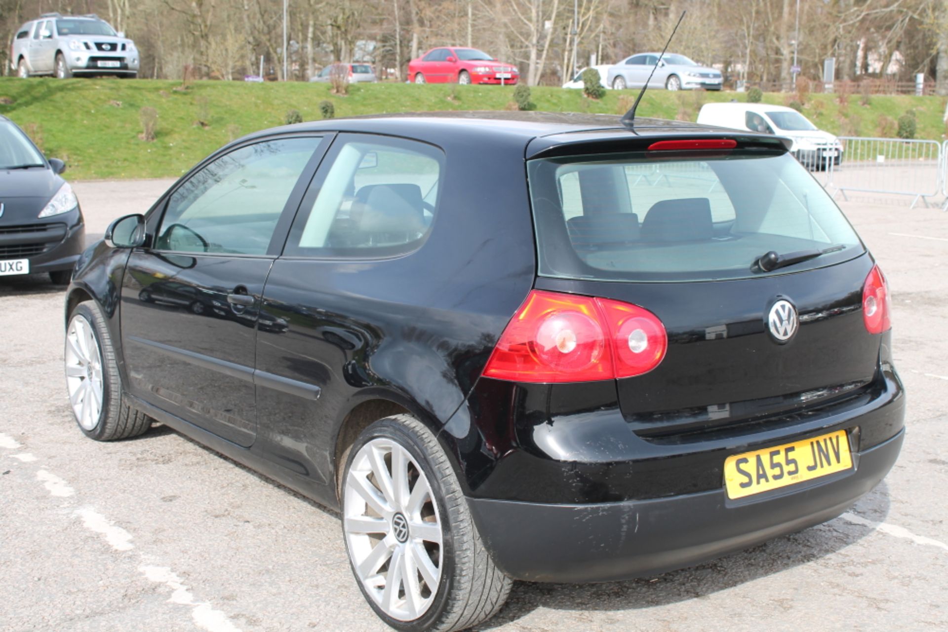 Volkswagen Golf S - 1390cc 3 Door - Image 3 of 10