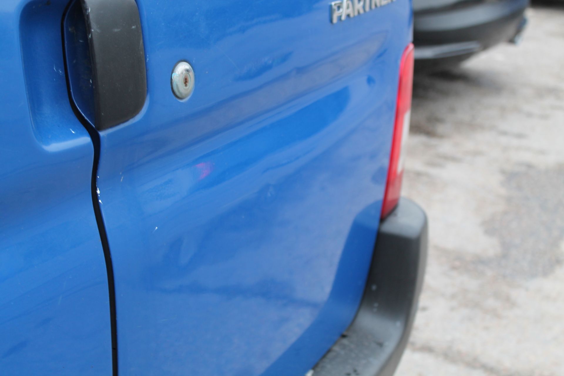 Peugeot Partner Lx600 66kw - 1560cc 2 Door Van - Image 8 of 8