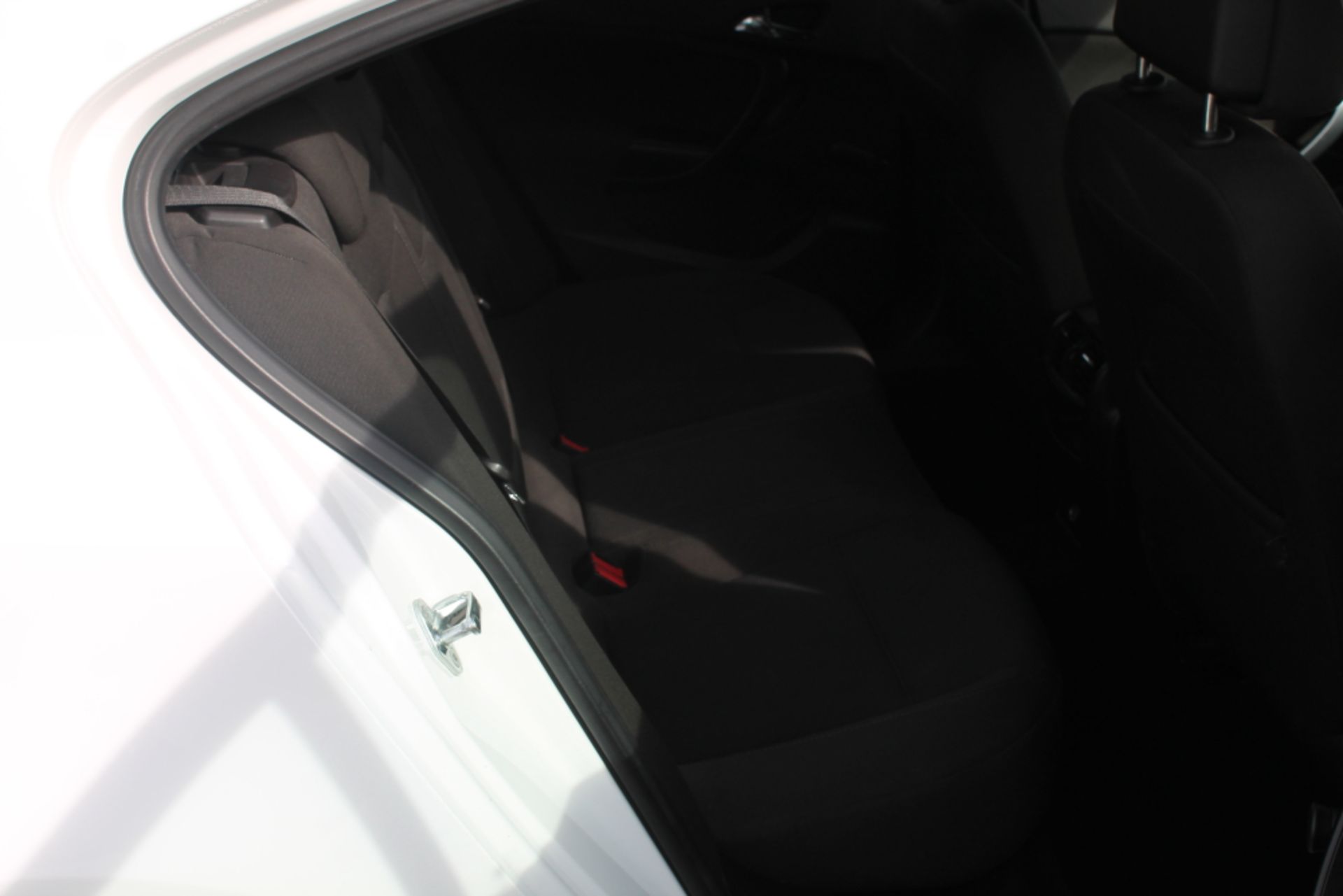 Vauxhall Insignia Exclusiv - 1796cc 5 Door - Image 7 of 7