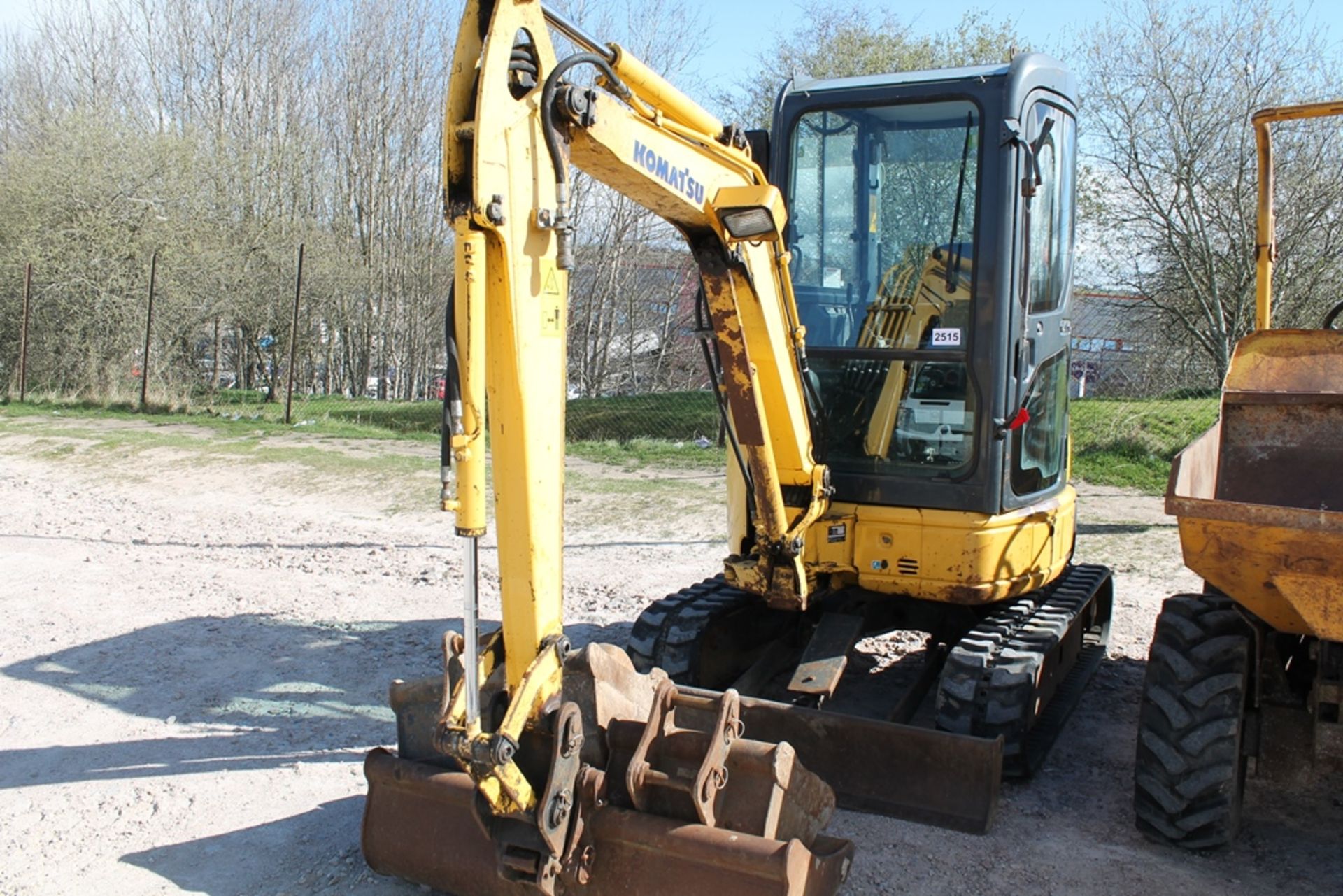 KOMATSU PC20, 3,896HRS, 2.6T EXCAVATOR C/W HITCH & 4 BUCKETS., E, PLUS VAT