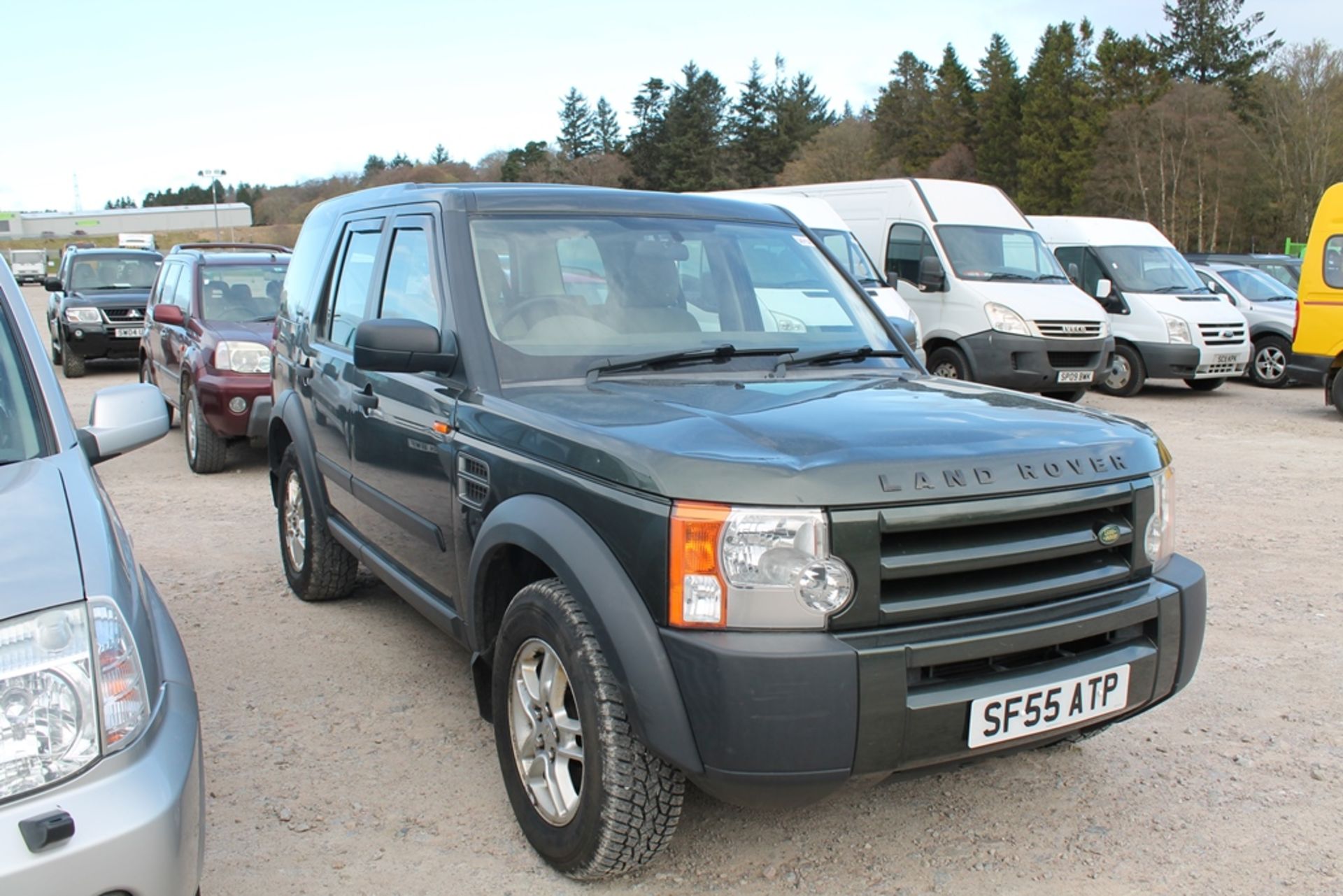 Land Rover Discovery 3 Tdv6 - 2720cc 5 Door Estate - Image 2 of 4
