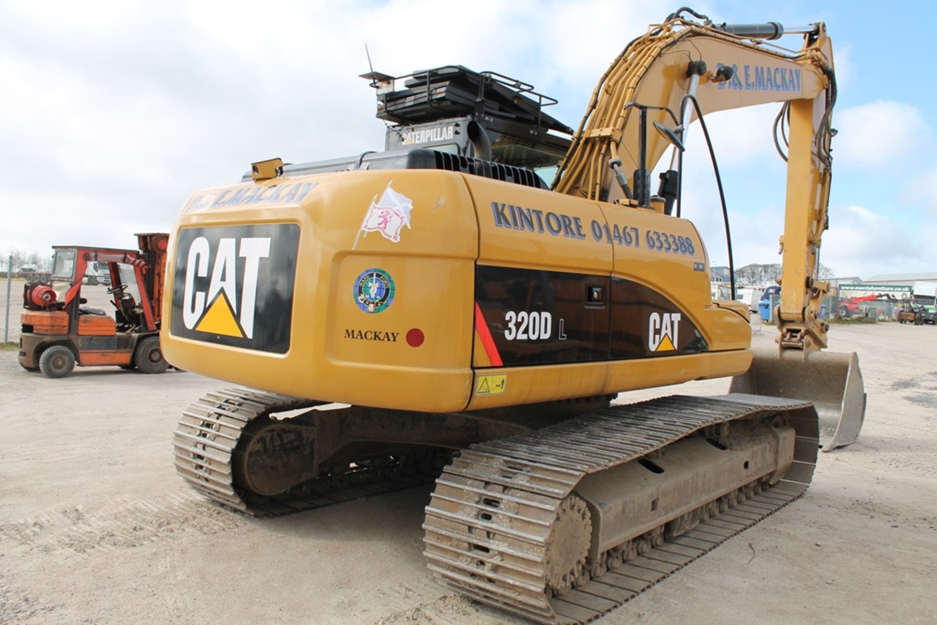 CATERPILLAR 320DL, NOV- 2010, 9108HRS, New tracks & sprockets fitted March 2016, PLUS VAT, , H - Image 7 of 9