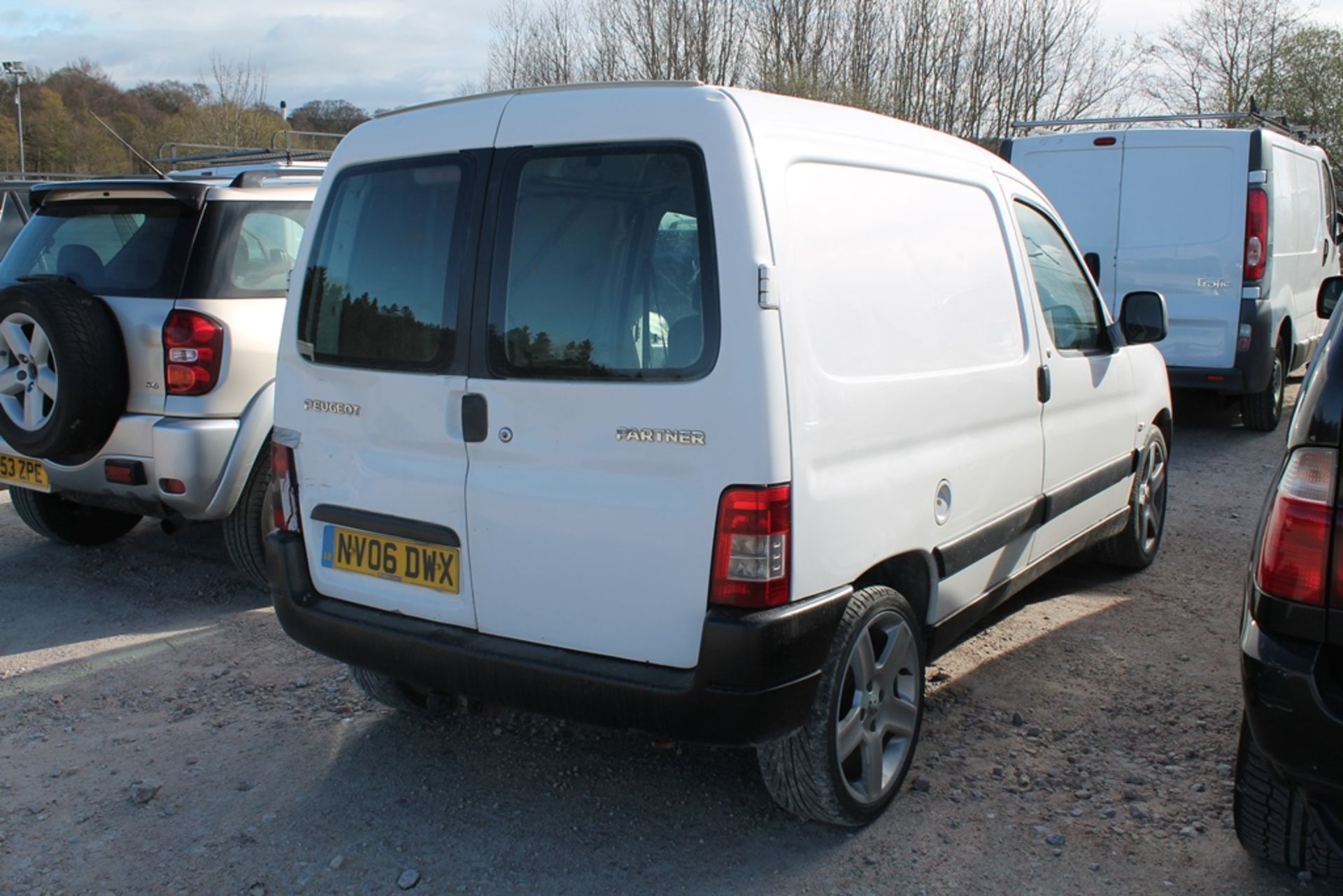 Peugeot Partner L 600 D - 1868cc 2 Door Van - Image 4 of 4