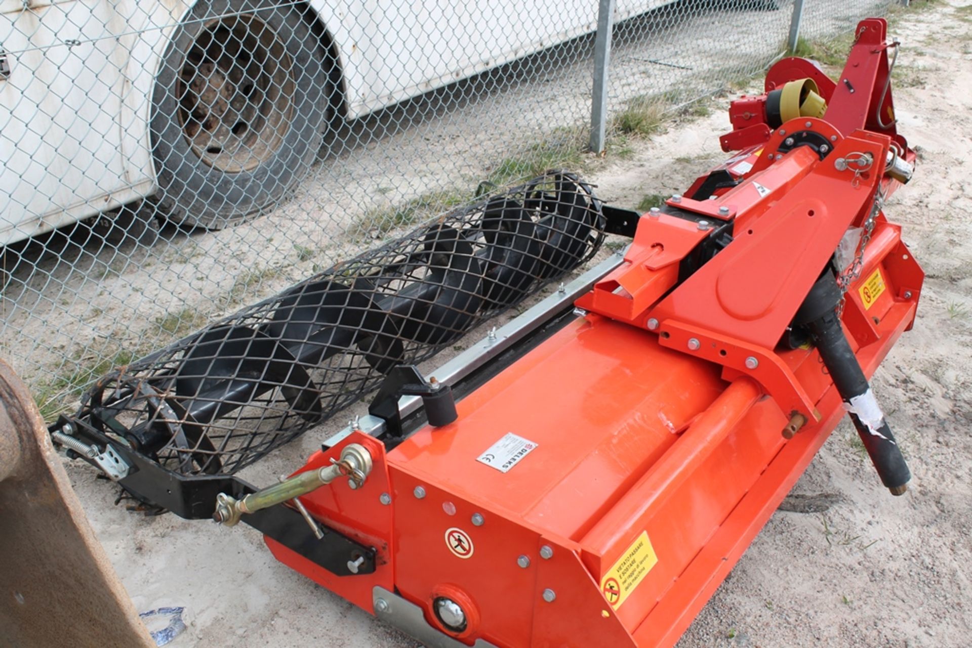 DELECK ROTOVATOR WITH PTO IN P/CABIN