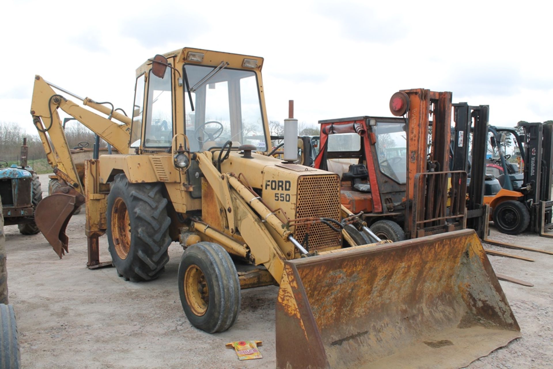 Ford Cargo 1615 - 0cc Tractor - Image 4 of 4