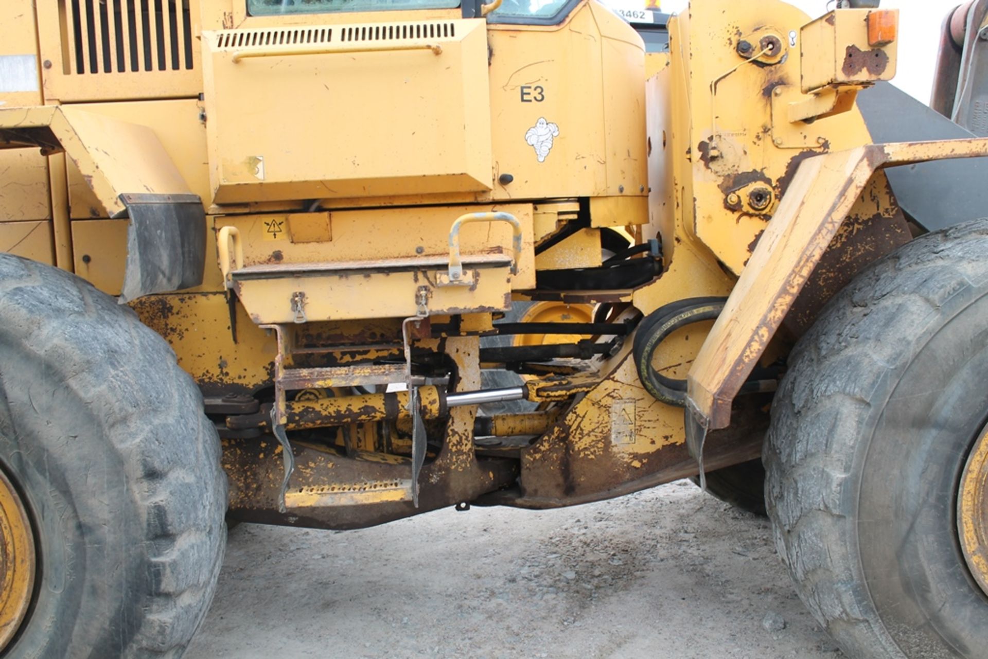 Volvo Bm L120c Loading Shovel - 6700cc 2 Door Tractor - Image 6 of 6