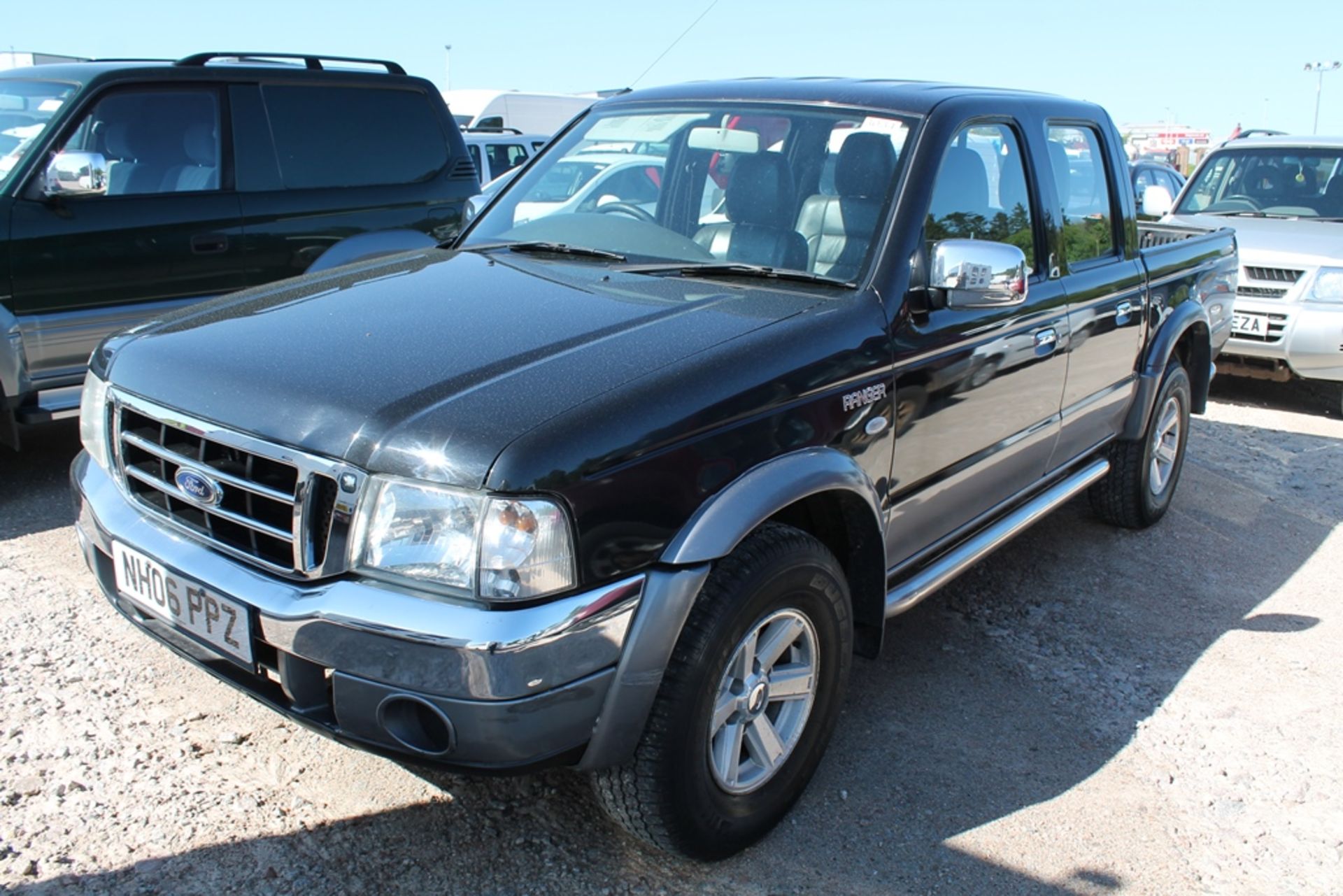 Ford Ranger Xlt Thunder - 2500cc 4 Door Pickup