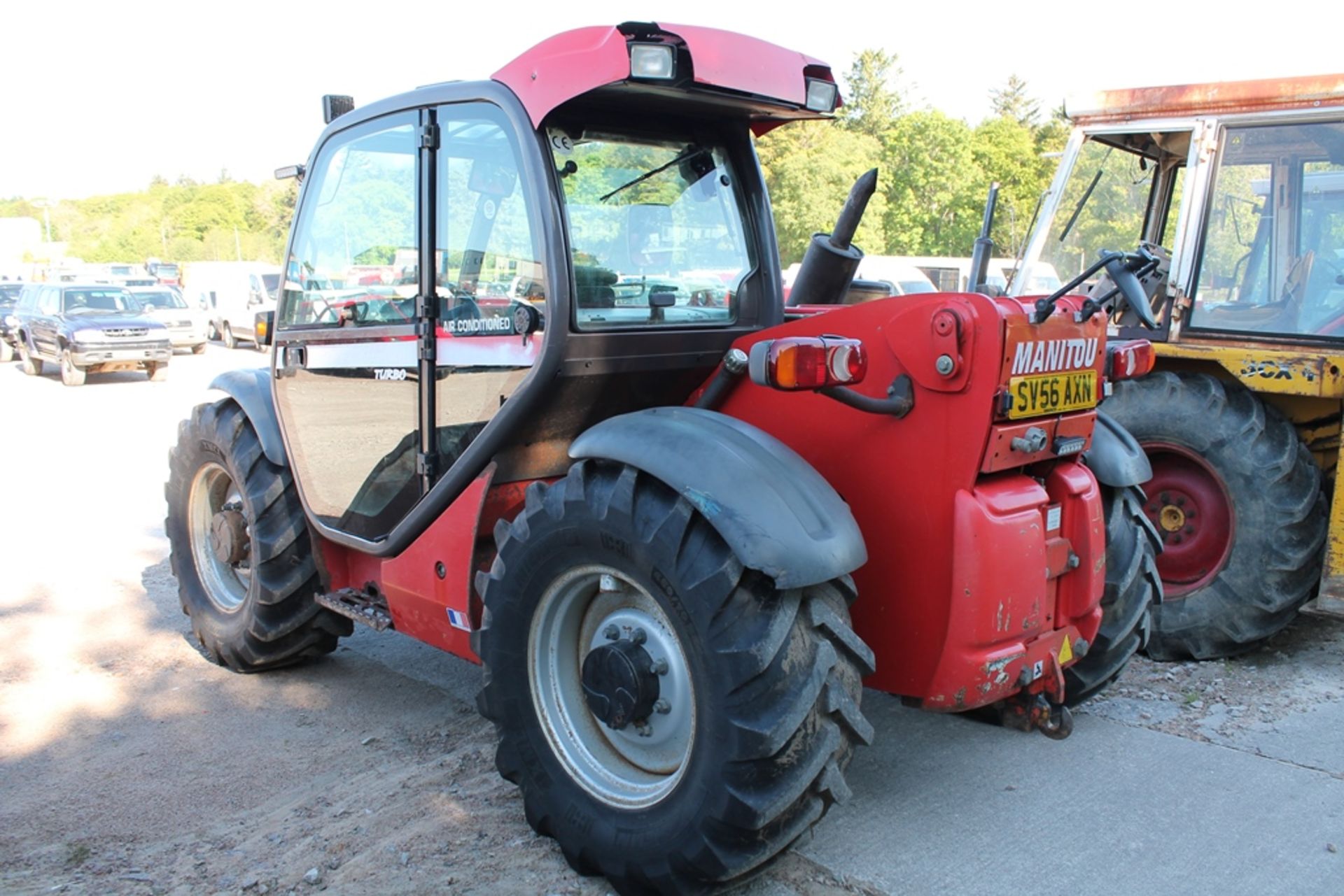 Manitou MLT634 - 4400cc Tractor - Image 3 of 4