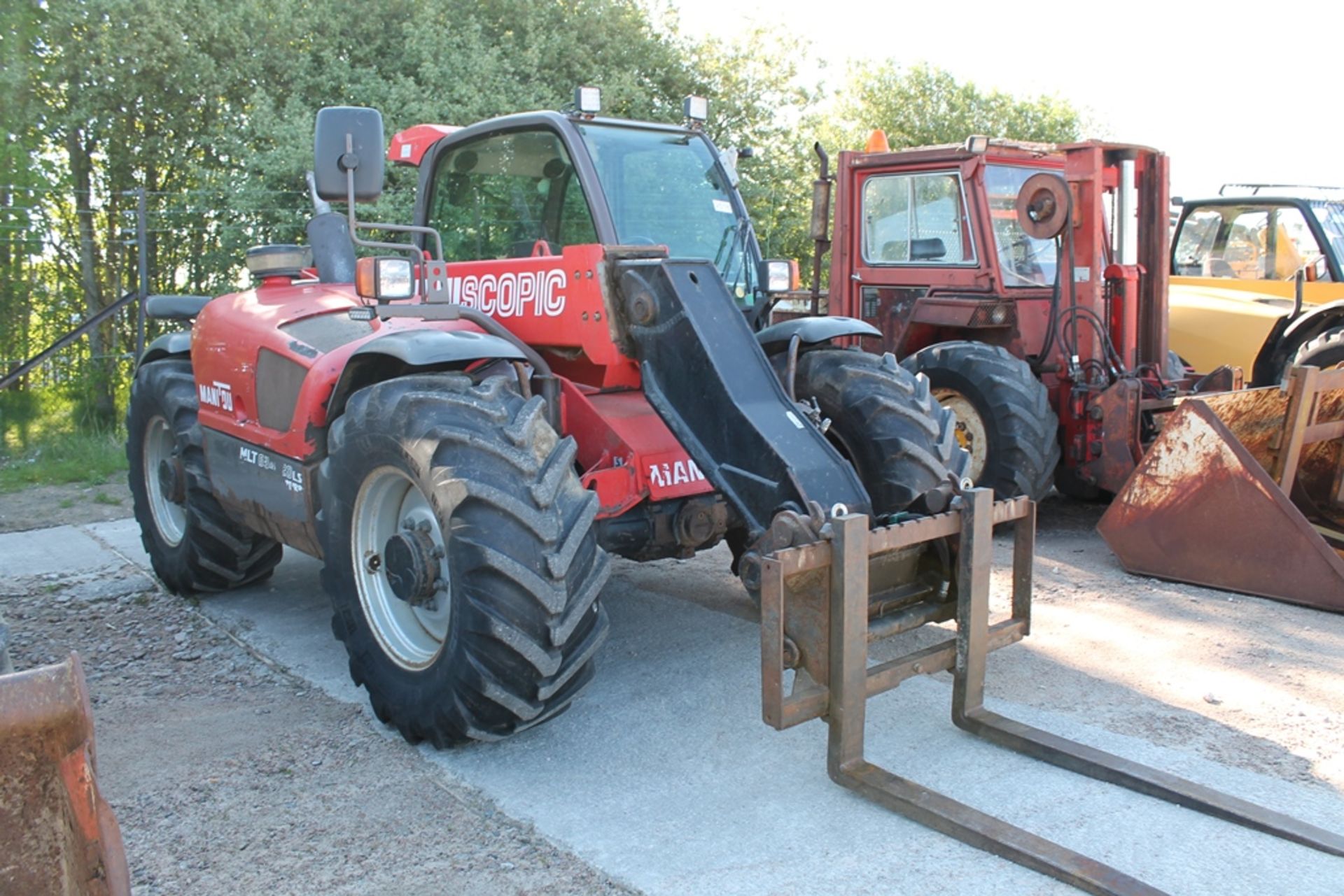 Manitou MLT634 - 4400cc Tractor - Image 2 of 4