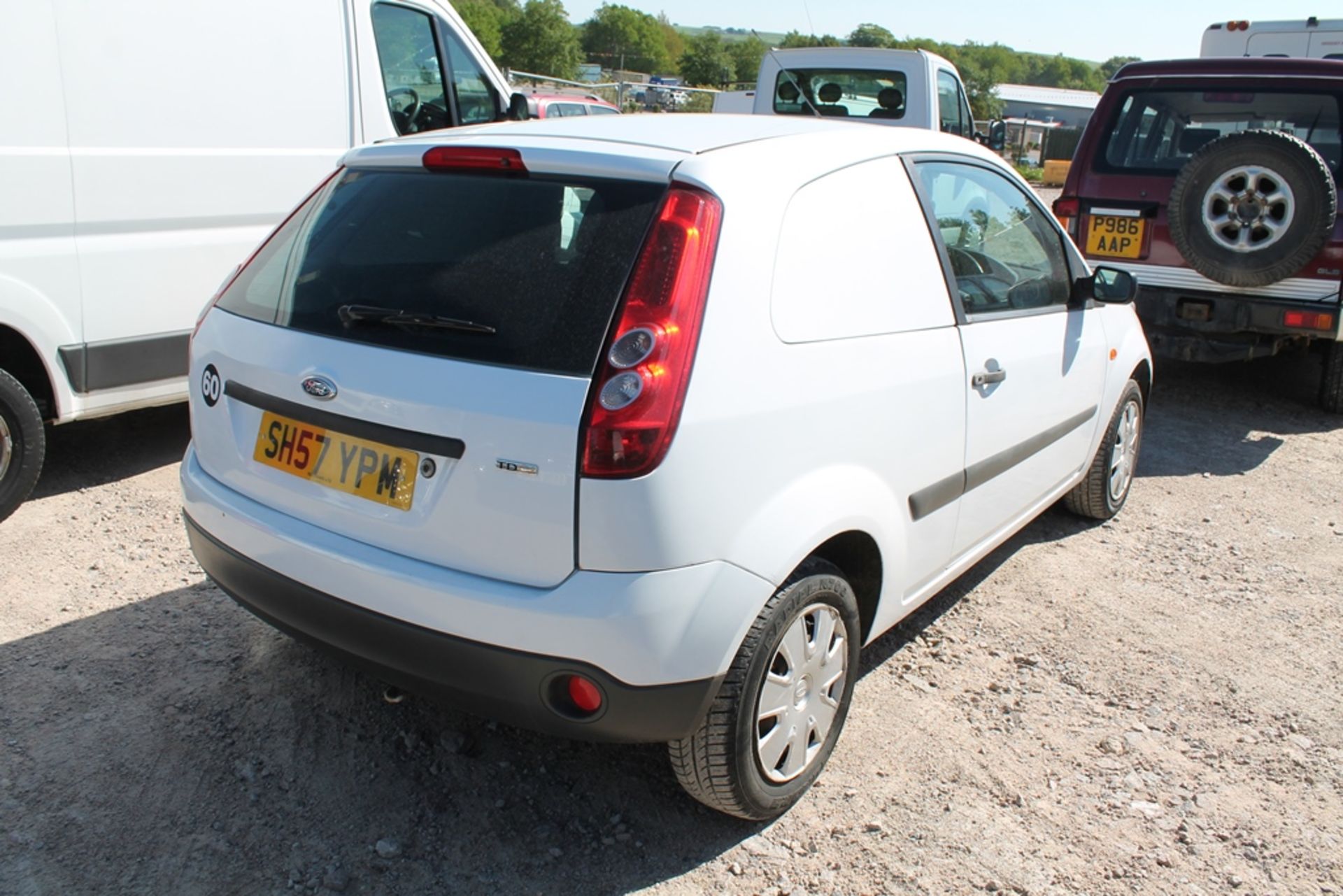 Ford Fiesta Tdci - 1399cc 2 Door Van - Image 3 of 4