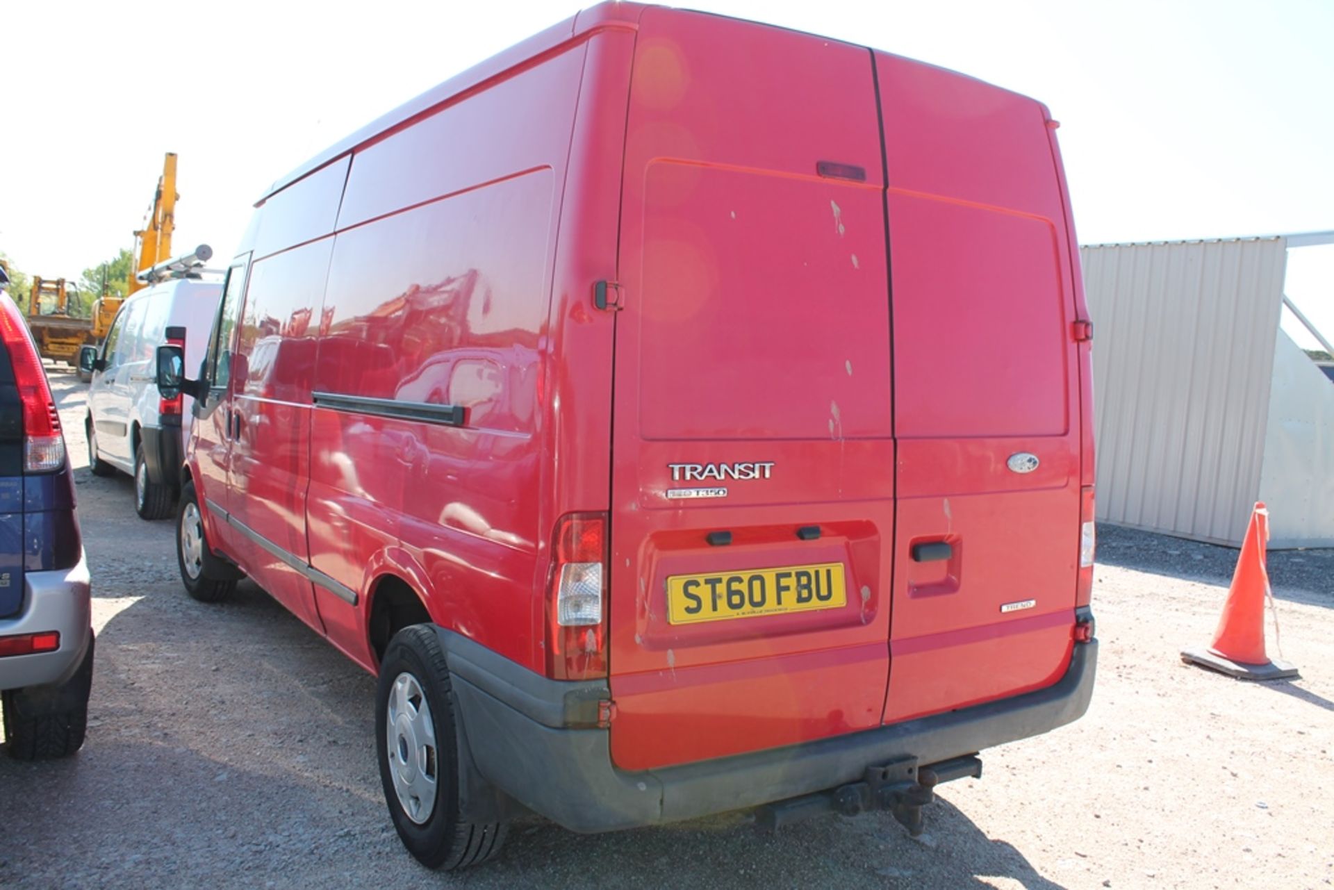 Ford Transit 140 T350l Trend R - 2402cc 2 Door Van - Image 2 of 4