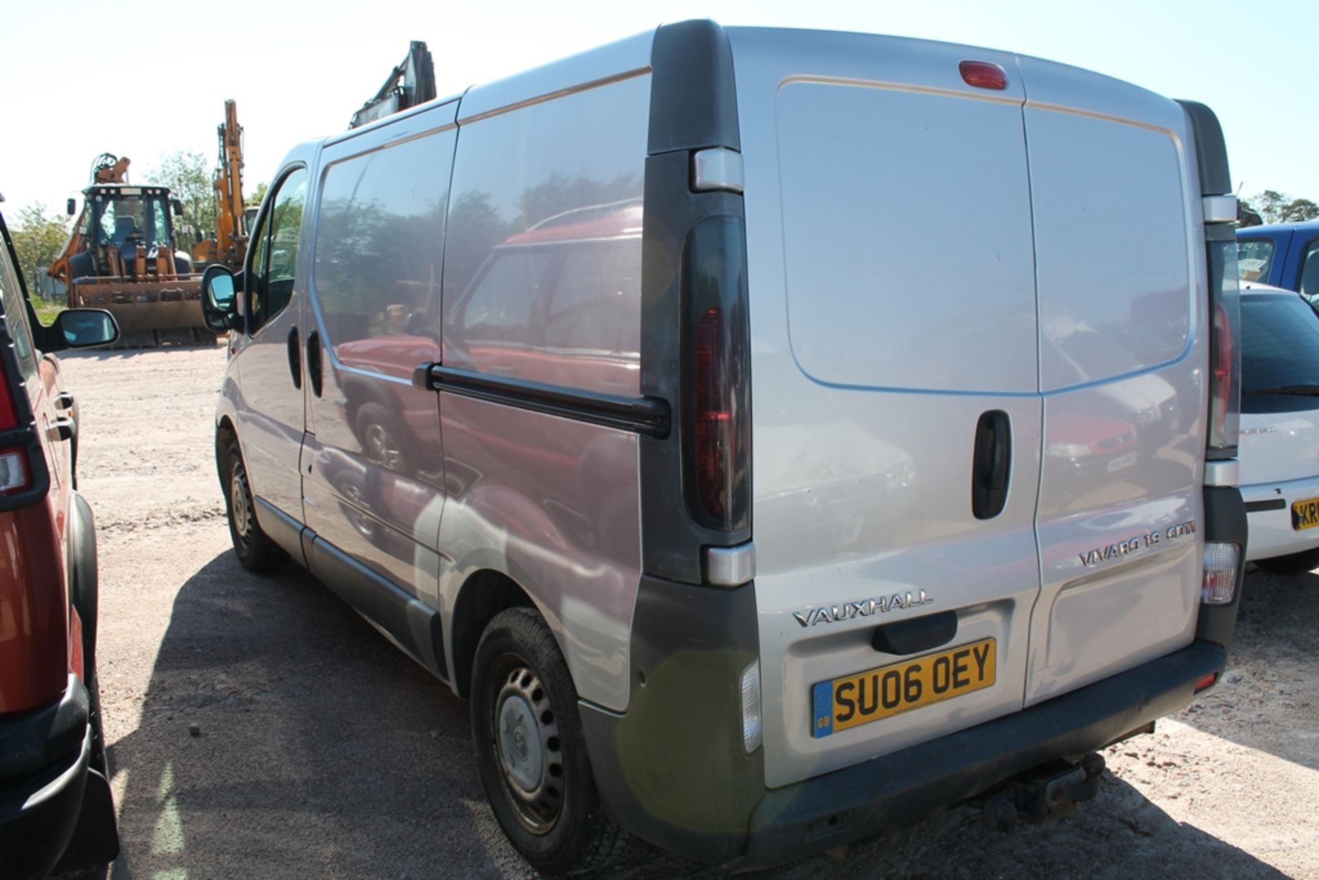 Vauxhall Vivaro 2700 Cdti 100 Swb - 1870cc 2 Door Van - Image 2 of 4