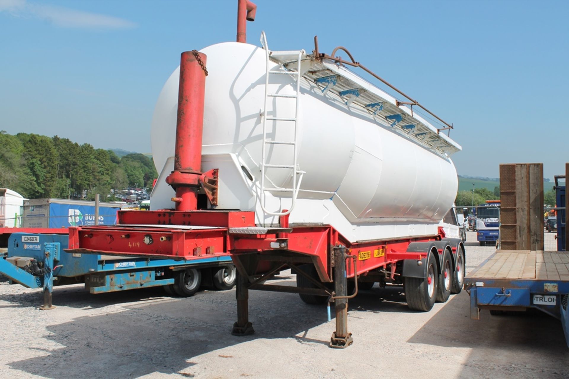 ARTIC BULK TRAILER