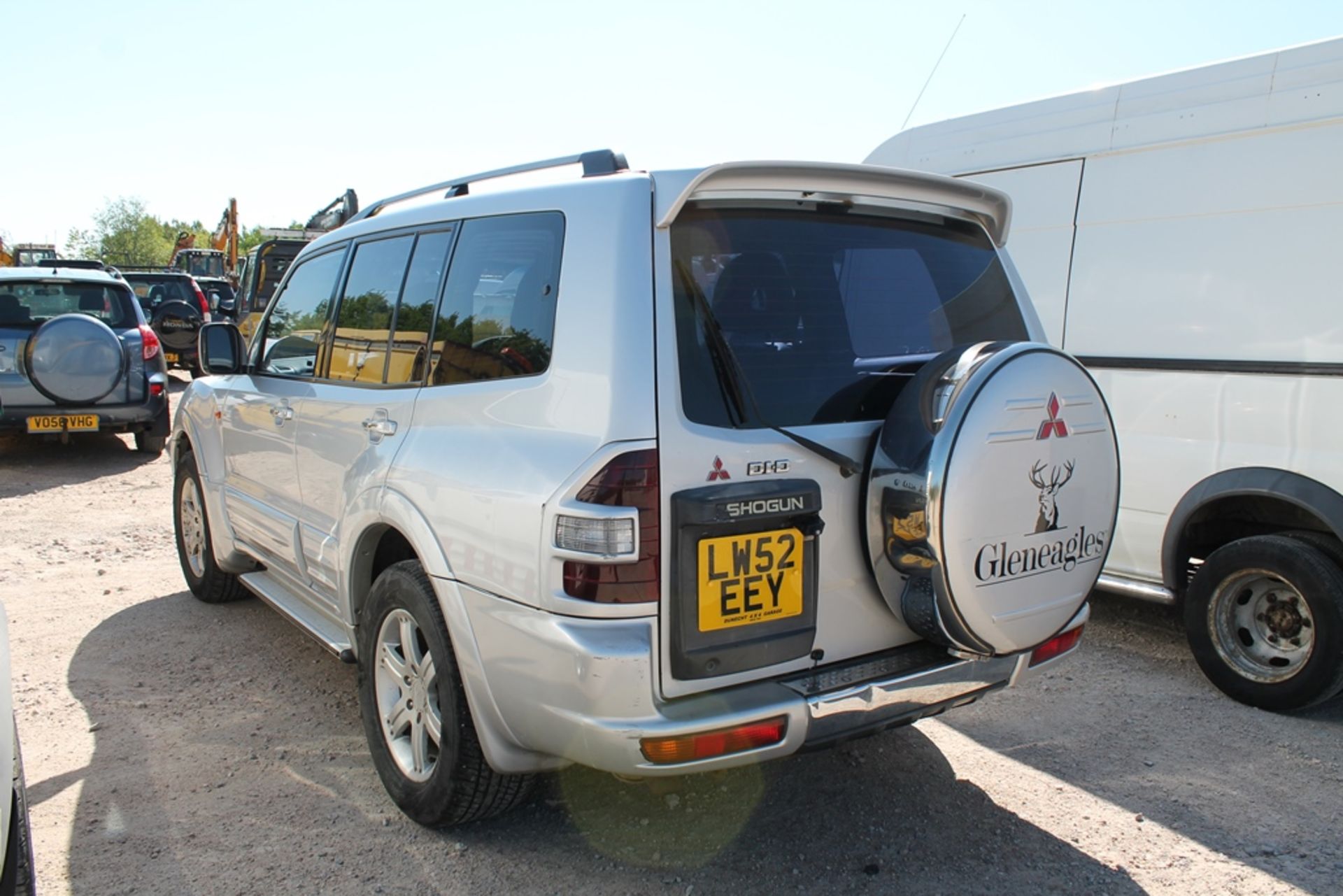 Mitsubishi Shogun Equippe Di-d A Lwb - 3200cc Estate - Image 3 of 4