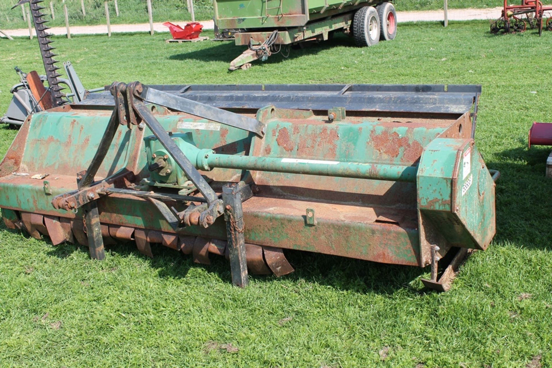 GRASS TOPPER WITH PTO
