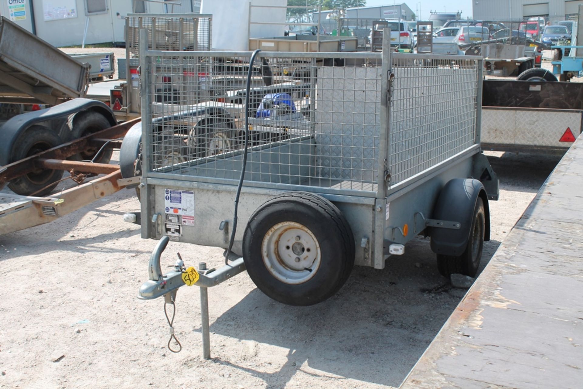 IW P7E HI RAMP TRAILER WITH MESH SIDES