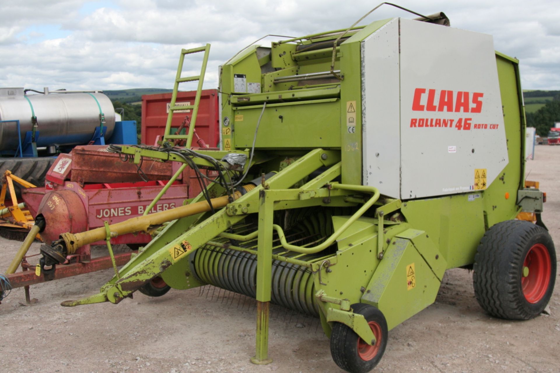 CLAAS ROLLLANT 46 BALER WITH PTO