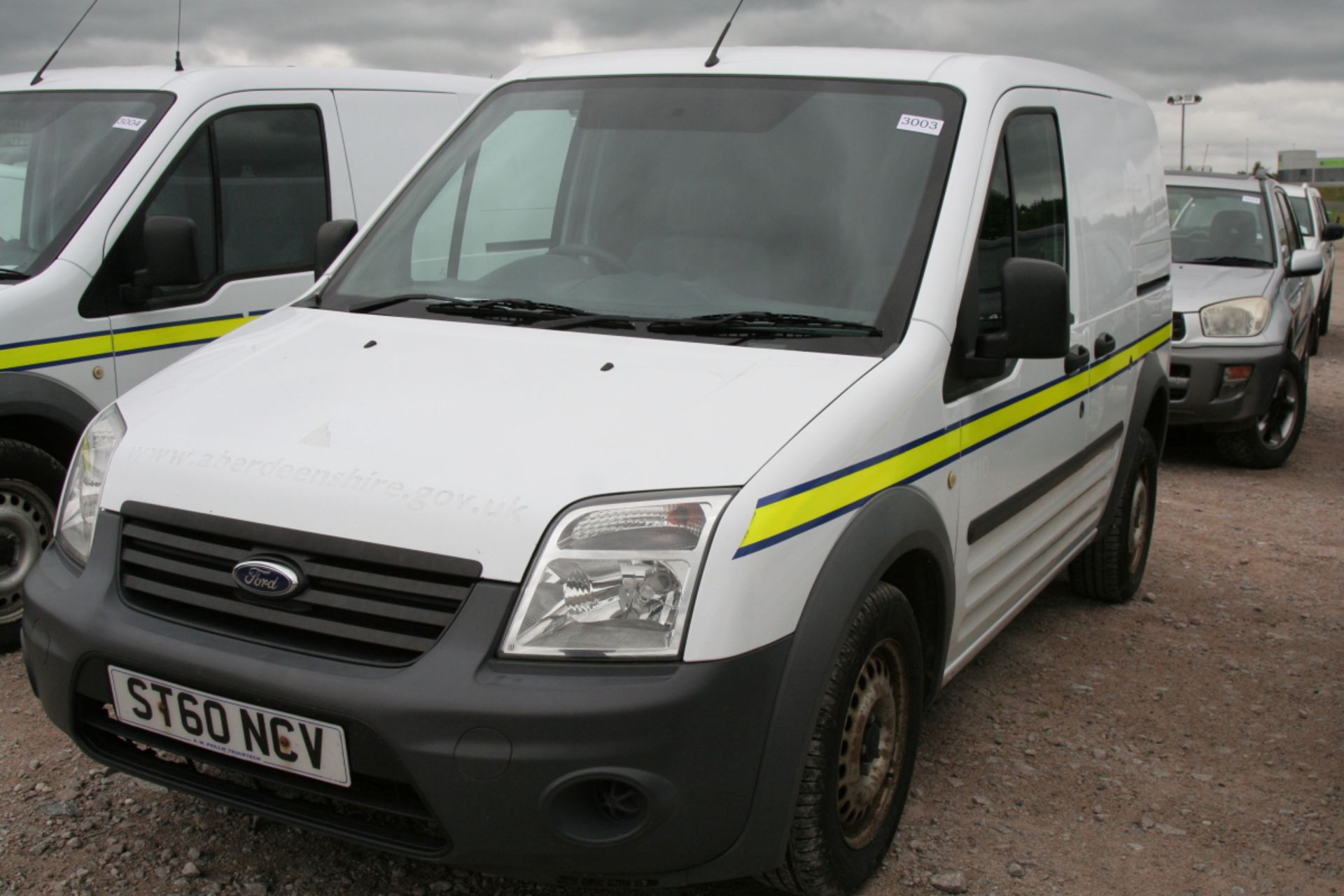 Ford Transit Connect 75 T200 - 1753cc 2 Door Van - Image 2 of 3