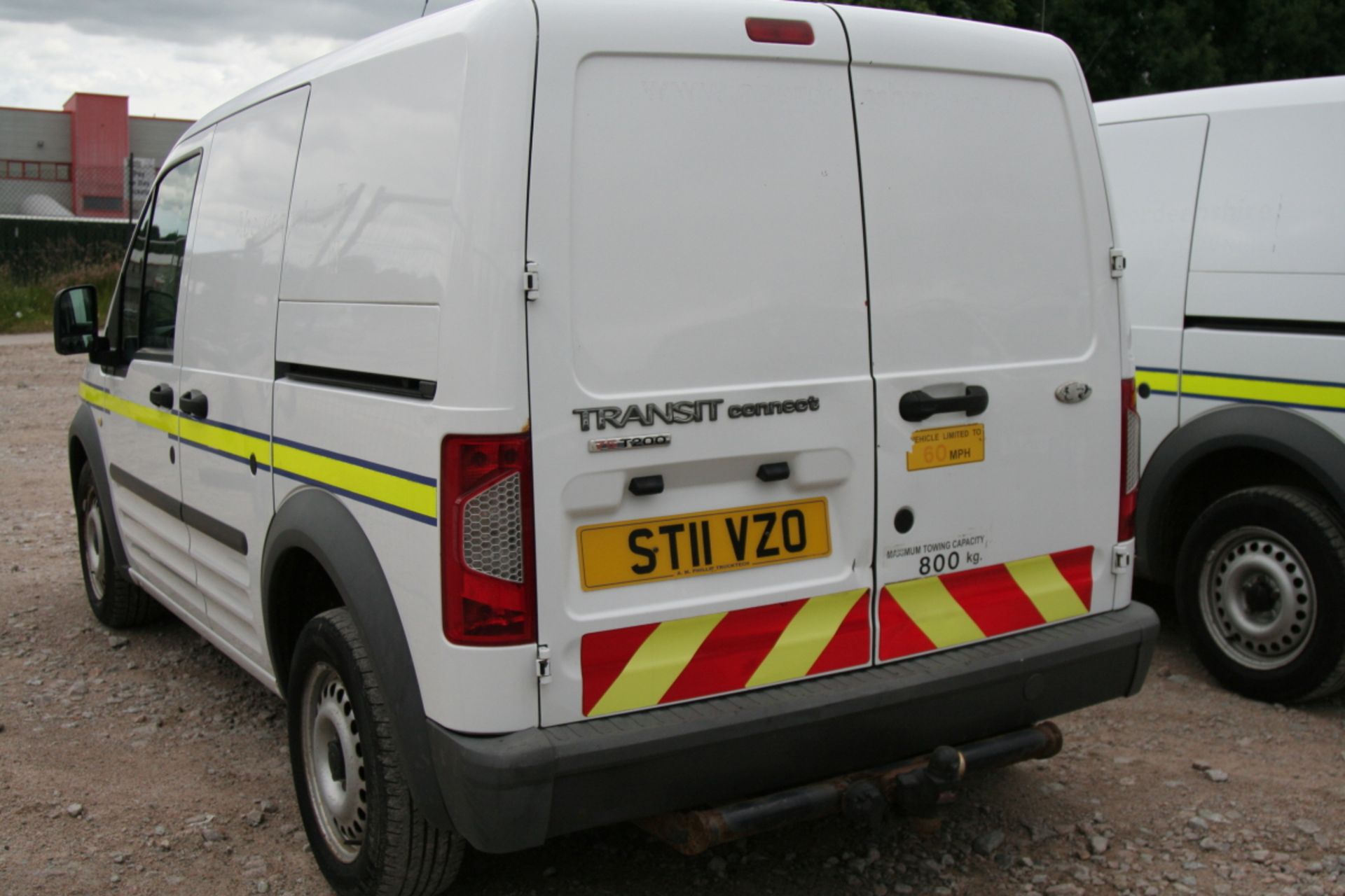 Ford Transit Connect 75 T200 - 1753cc 2 Door Van - Image 3 of 3