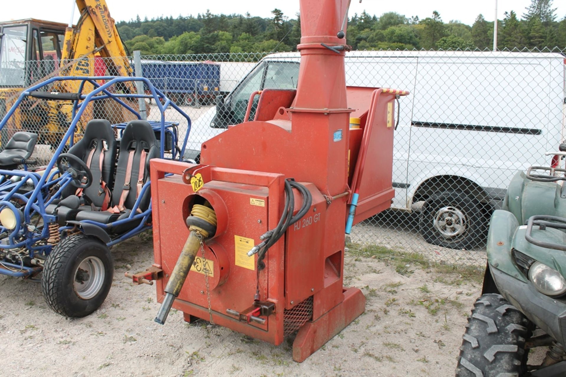 10" WOOD CHIPPER WITH PTO IN P/CABIN