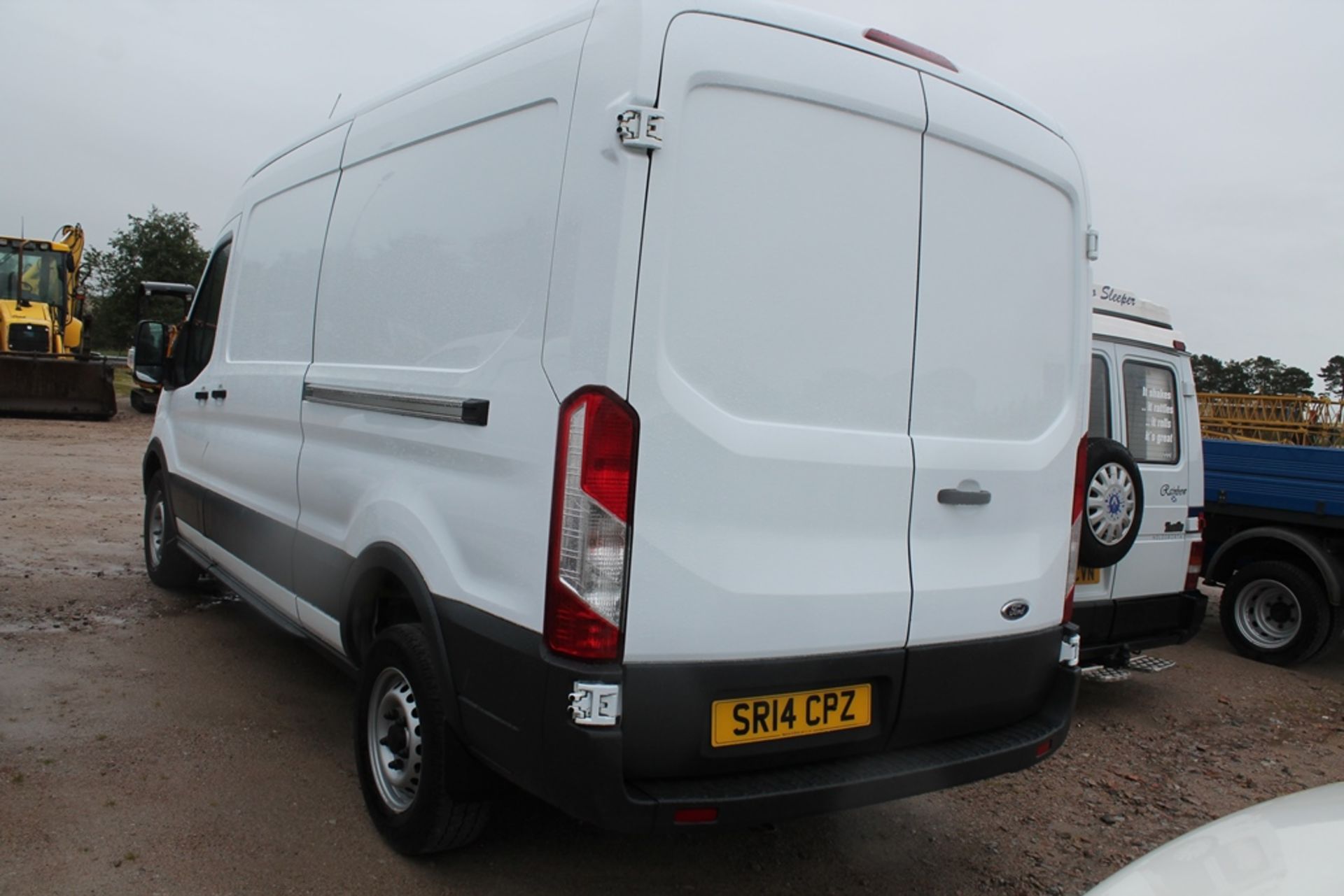 Ford Transit 350 - 2198cc 2 Door Van - Image 2 of 4