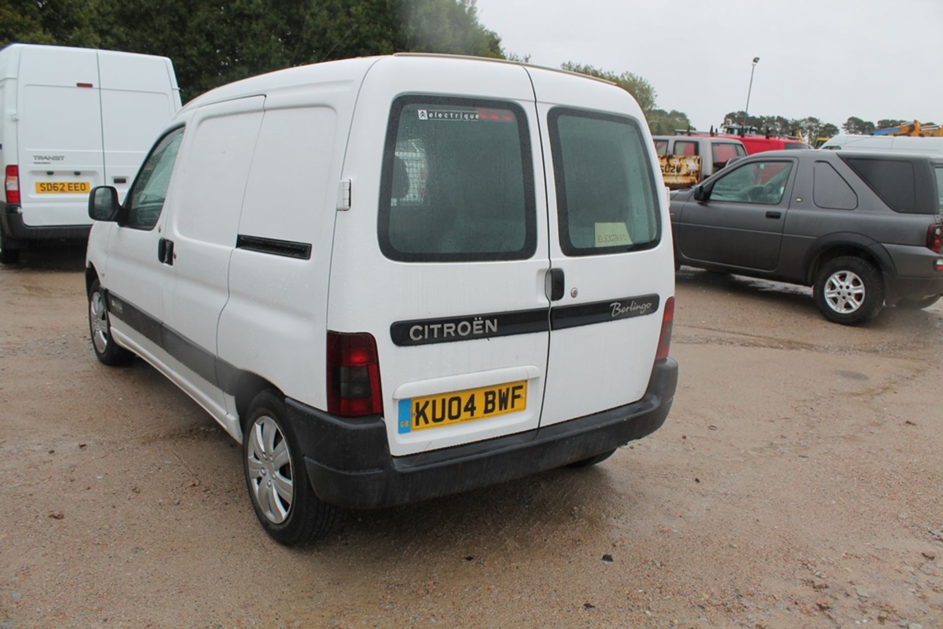 Citroen Berlingo 500e Electrique - 1cc 2 Door Van - Image 2 of 4