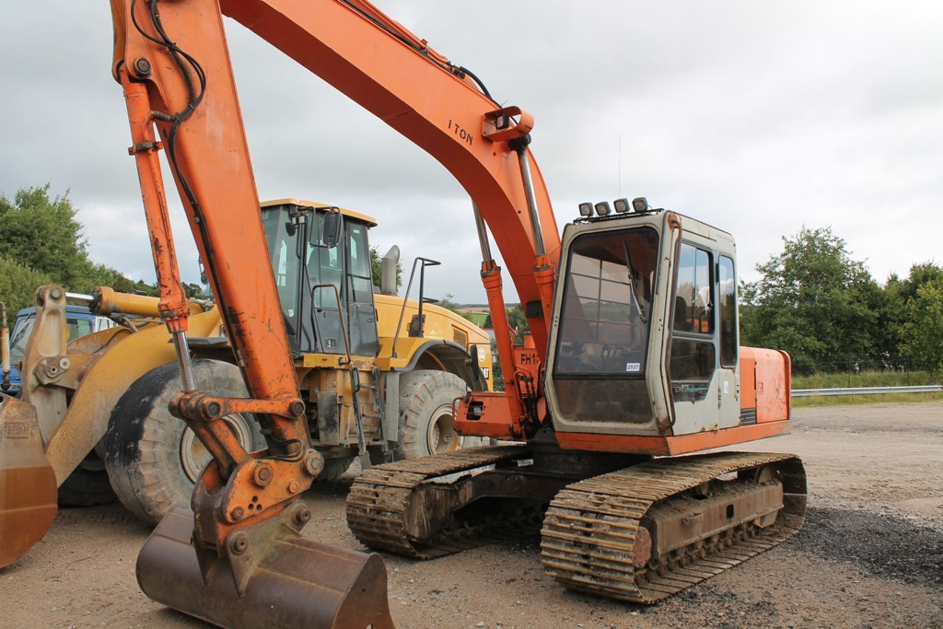 FIAT THATCHI FH130 TRACKED DIGGER, , PLUS VAT