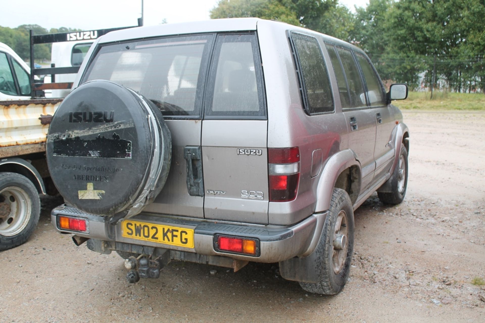 Isuzu Trooper Duty Dt Lwb - 2999cc Estate - Image 3 of 4