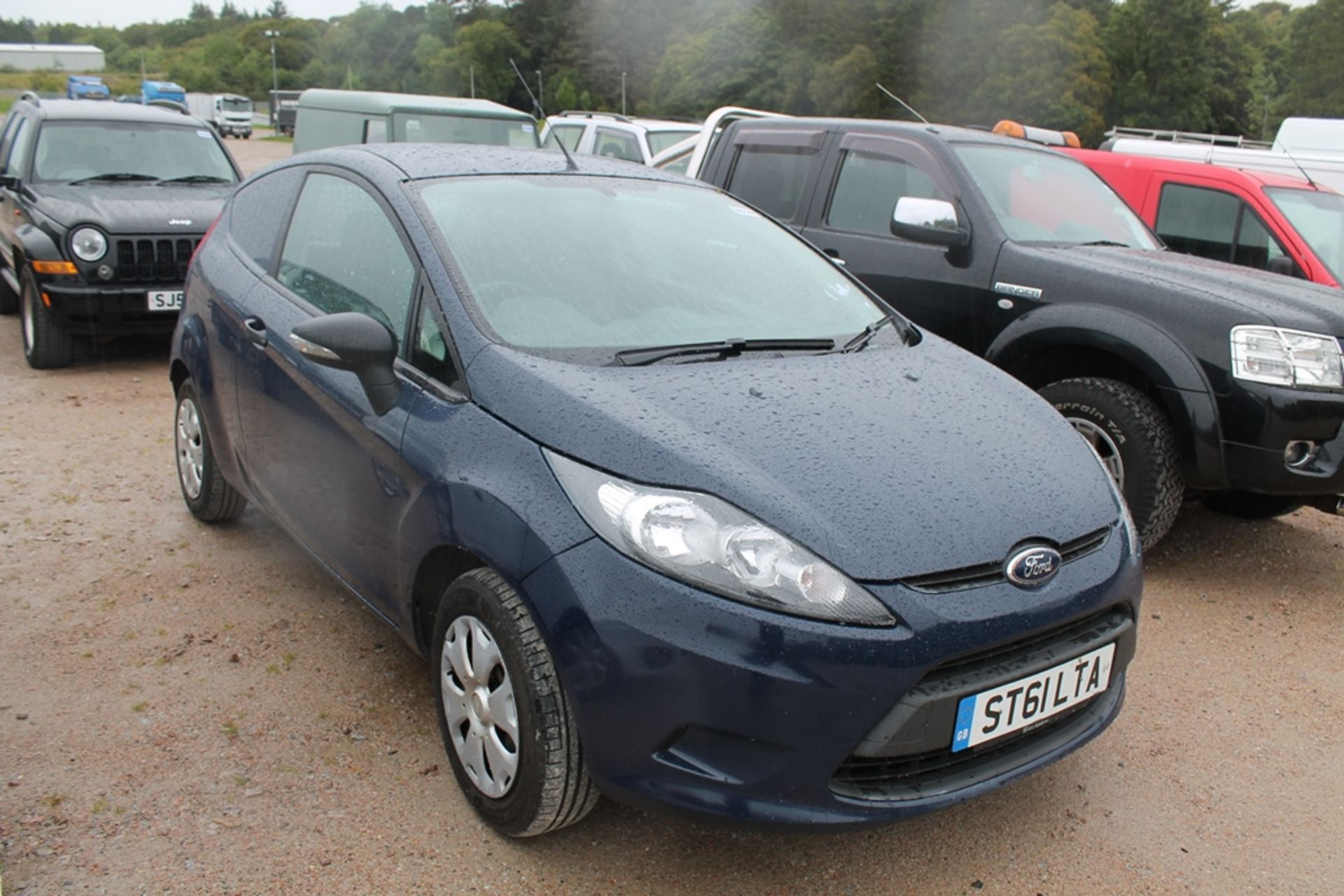 Ford Fiesta Econetic Tdci Dpf - 1560cc Van - Image 4 of 4