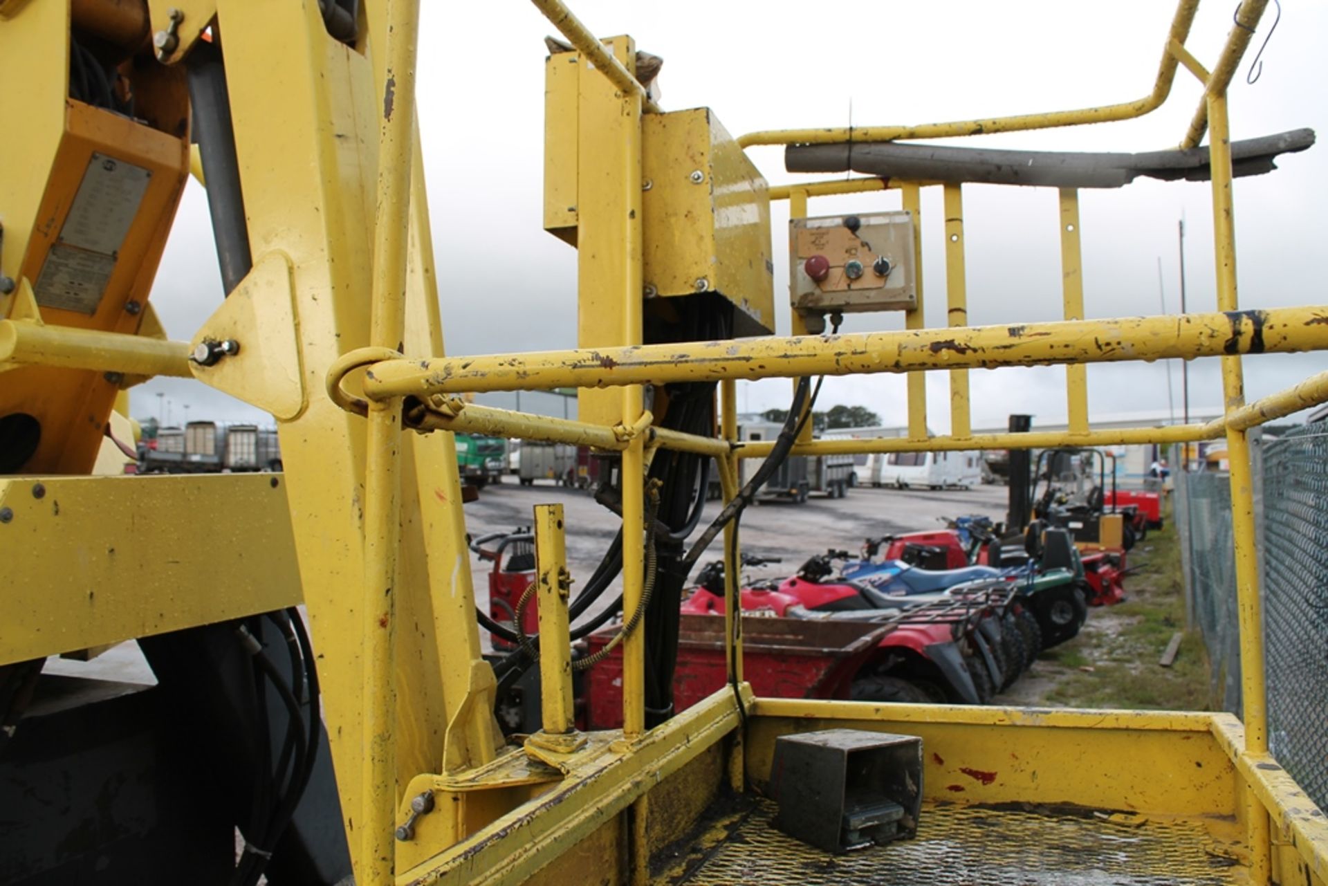 PIONEER CHERRY PICKER KEY IN P/CABIN - Image 6 of 7