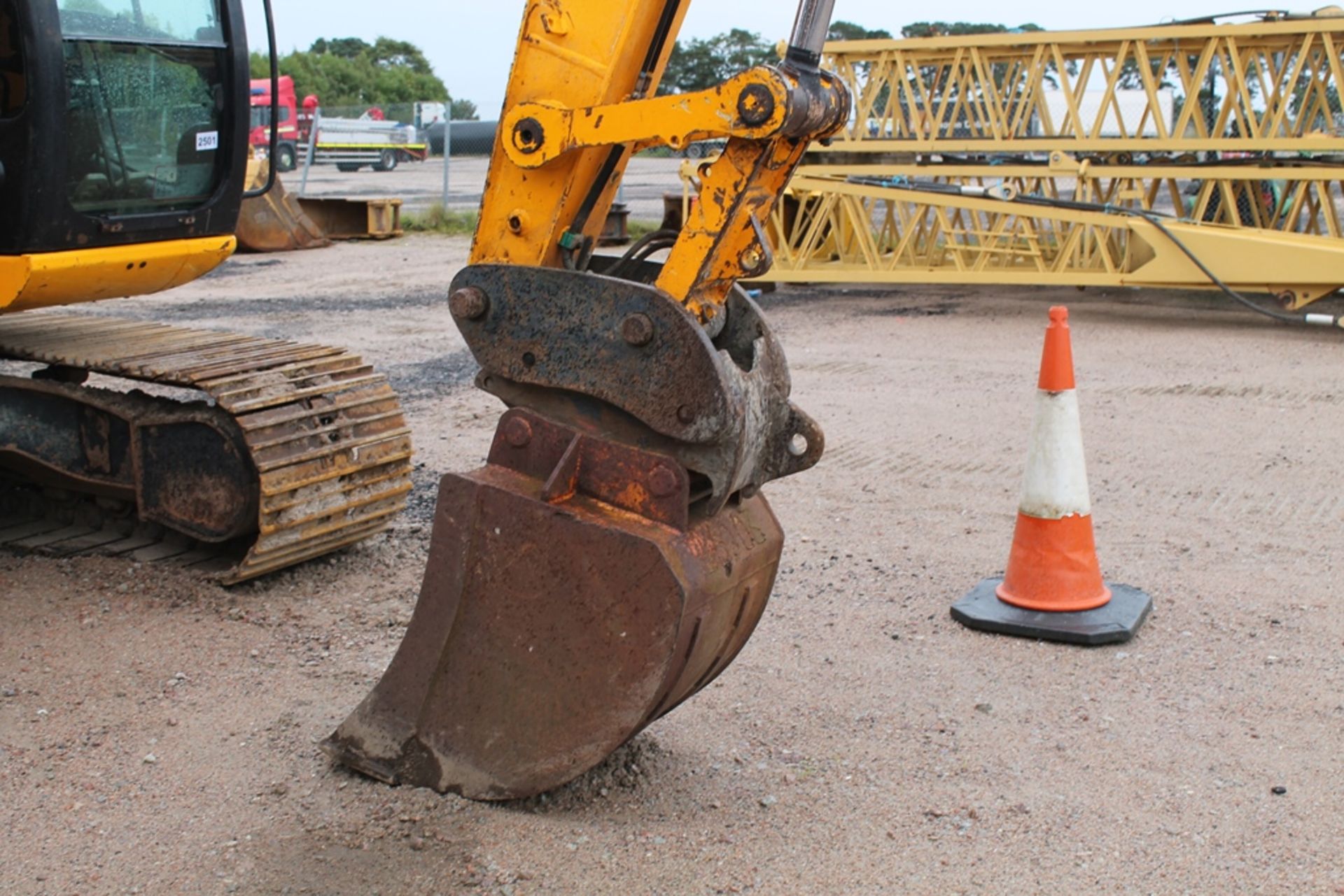 Jcb JS130 - 2999cc Tractor - Image 6 of 7