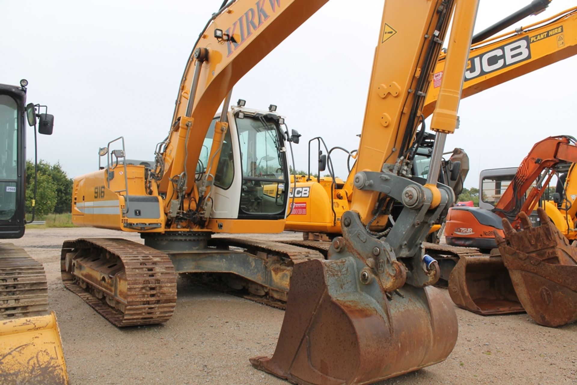 LHEIBERR 916 DIGGER, YEAR 2012, 8625 hours, Q HITCH, AUTO LUBE, PROTEC HEIGHT RESTRICTOR, PLUS VAT - Image 5 of 7