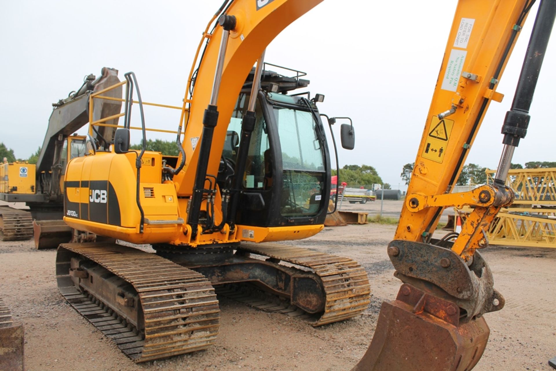 Jcb JS130 - 2999cc Tractor - Image 5 of 7