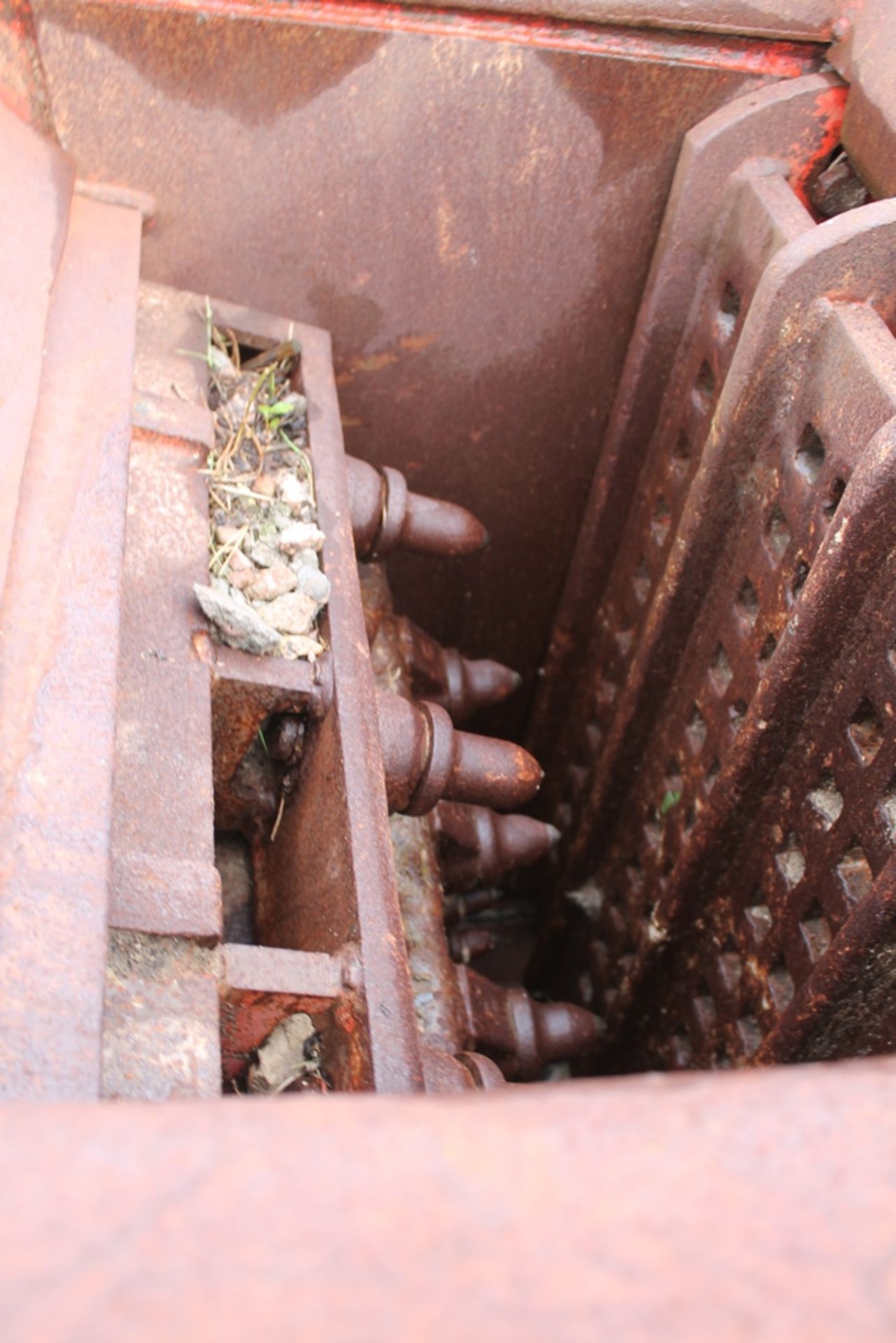 BAV TRAK CRUSHER KEY HERE - Image 5 of 5