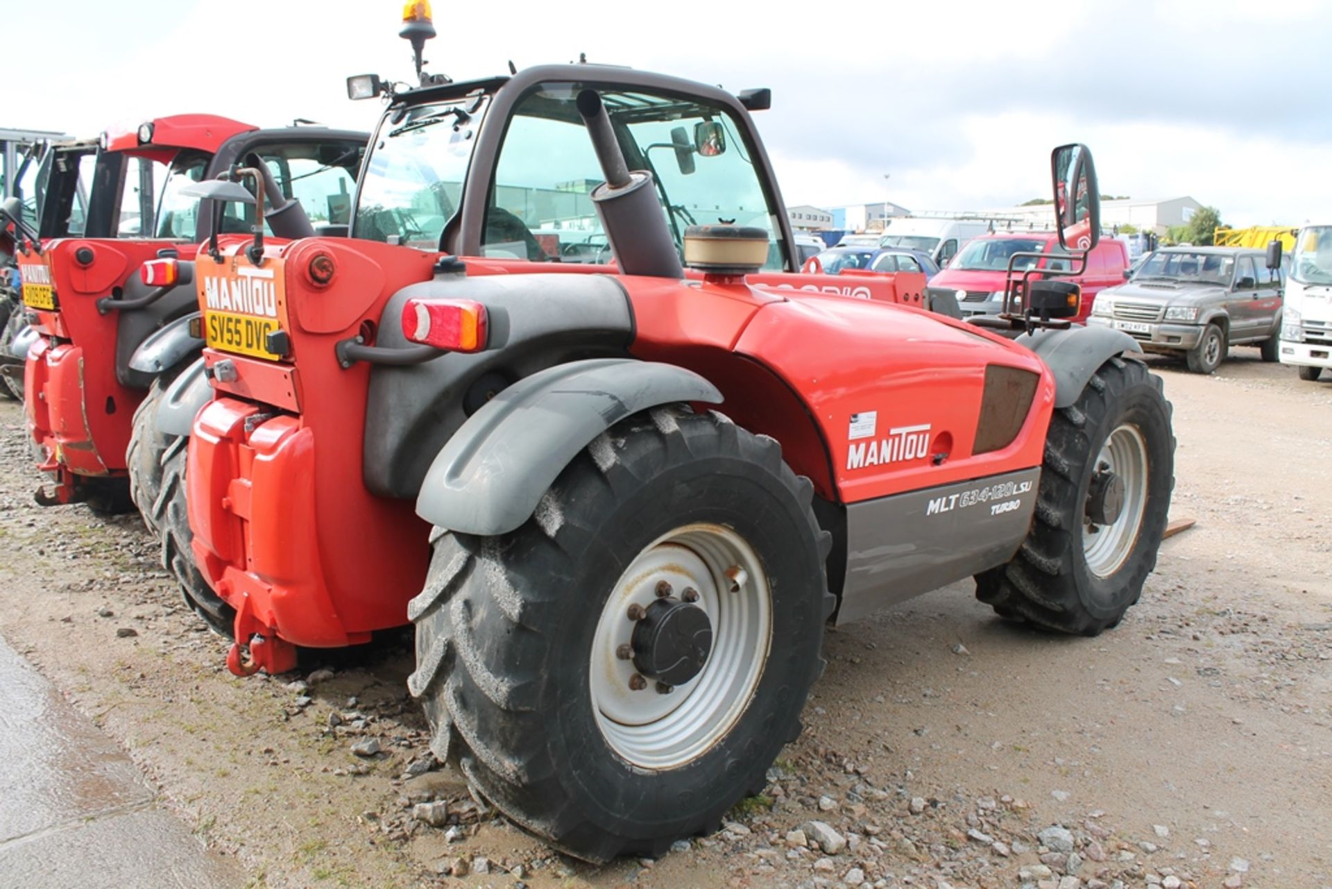 Manitou Mlt 634-120 - 4400cc Tractor - Image 3 of 4