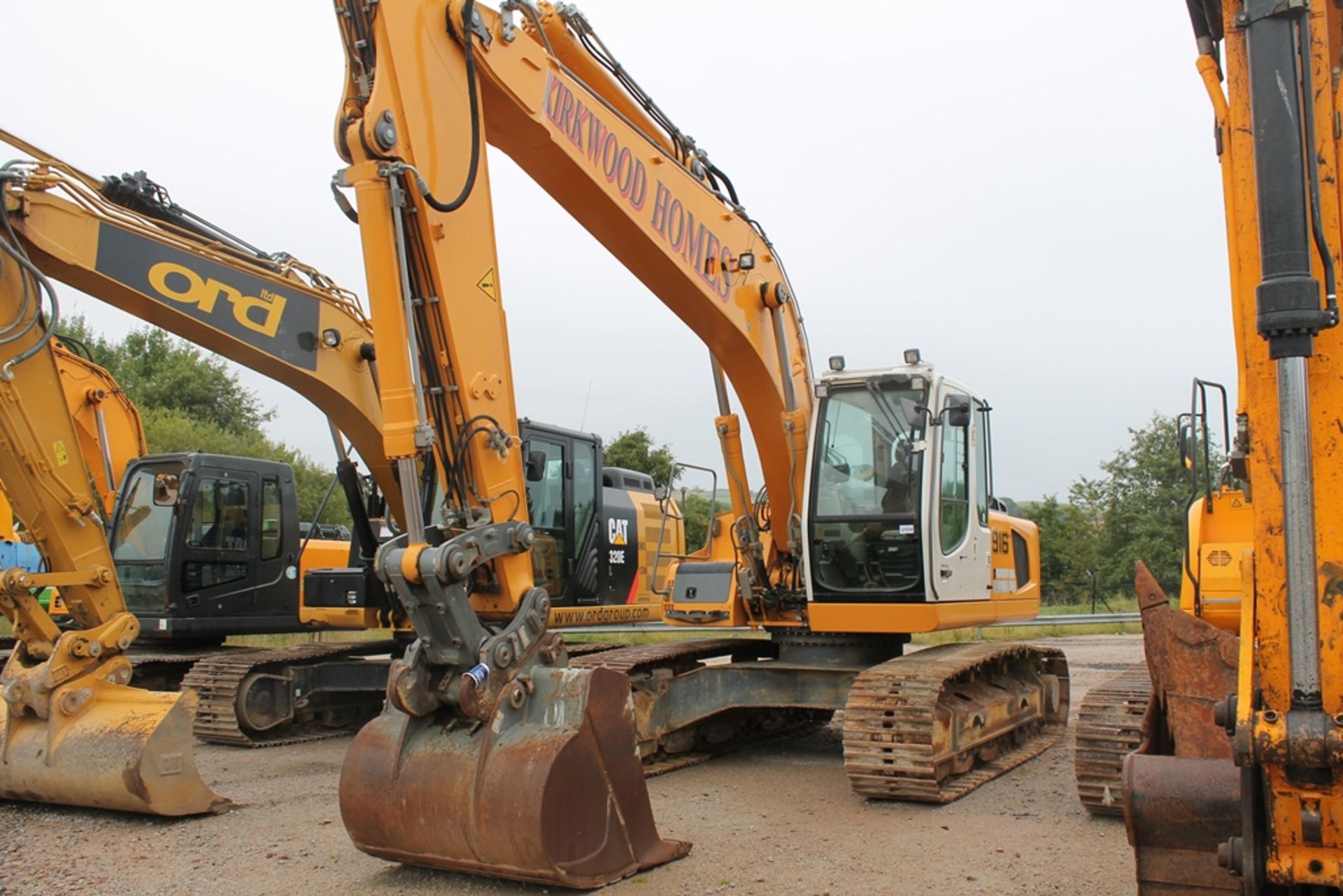 LHEIBERR 916 DIGGER, YEAR 2012, 8625 hours, Q HITCH, AUTO LUBE, PROTEC HEIGHT RESTRICTOR, PLUS VAT