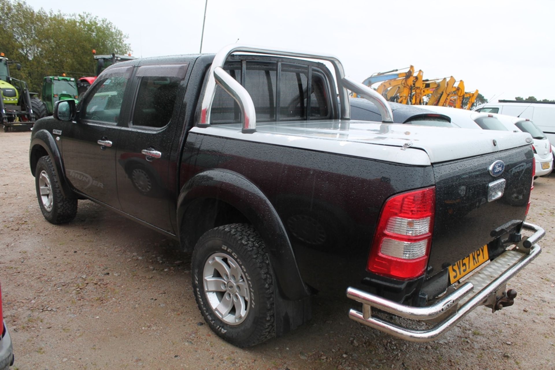 Ford Ranger Thunder D/c 4wd - 2500cc Pickup - Image 2 of 4