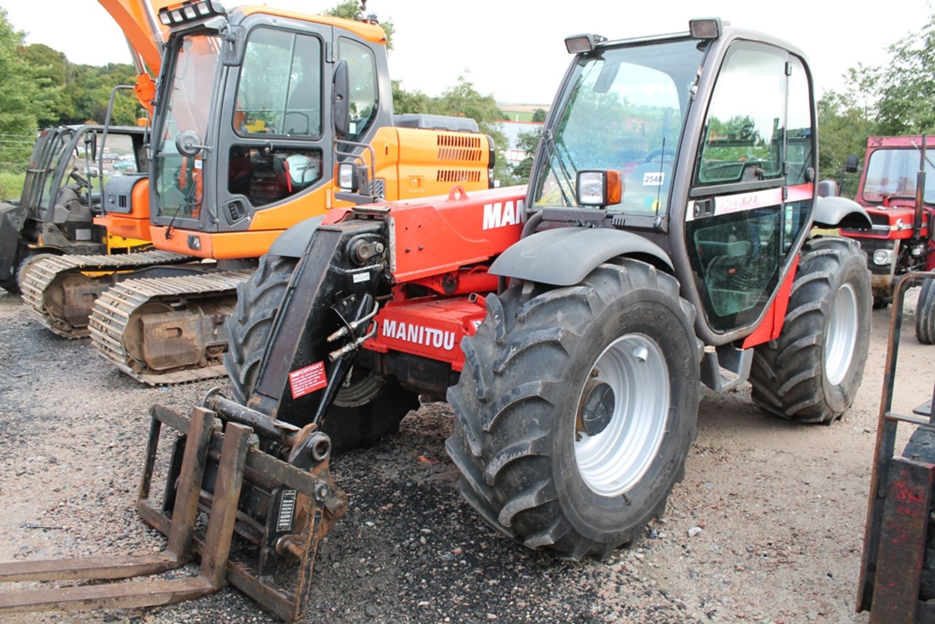 Manitou Unknown - 4400cc Truck