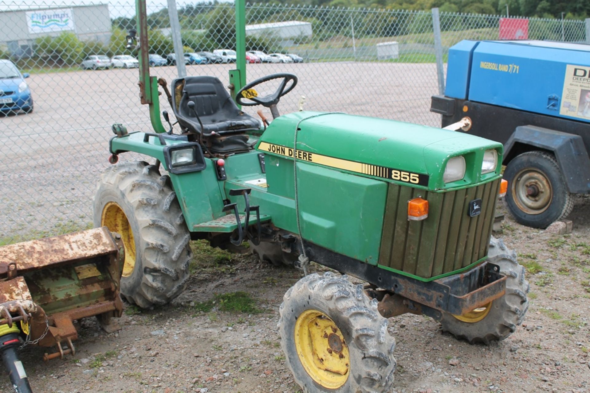 JOHN DEERE 855 TRACTOR KEY IN P/CABIN