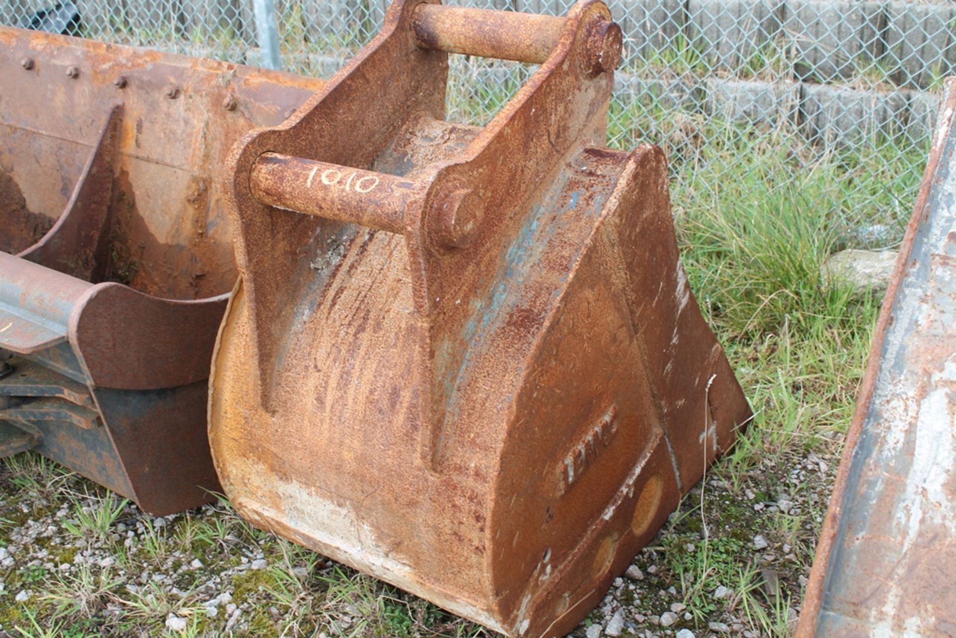 600MM DIGGING BUCKET